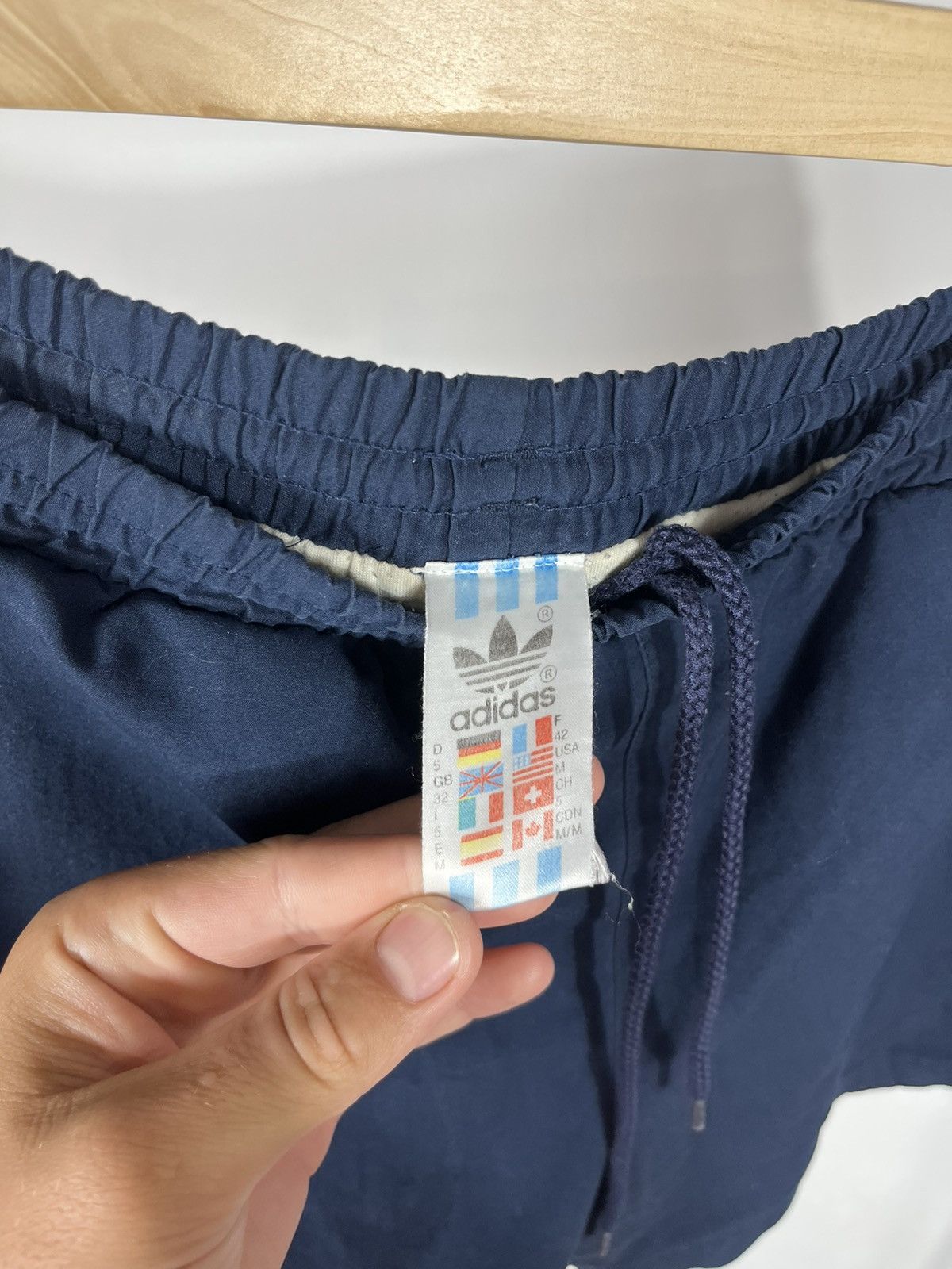 Adidas Vintage Adidas Swim Shorts Navy Red 3-Stripes Embroidered M Size US 32 / EU 48 - 6 Thumbnail