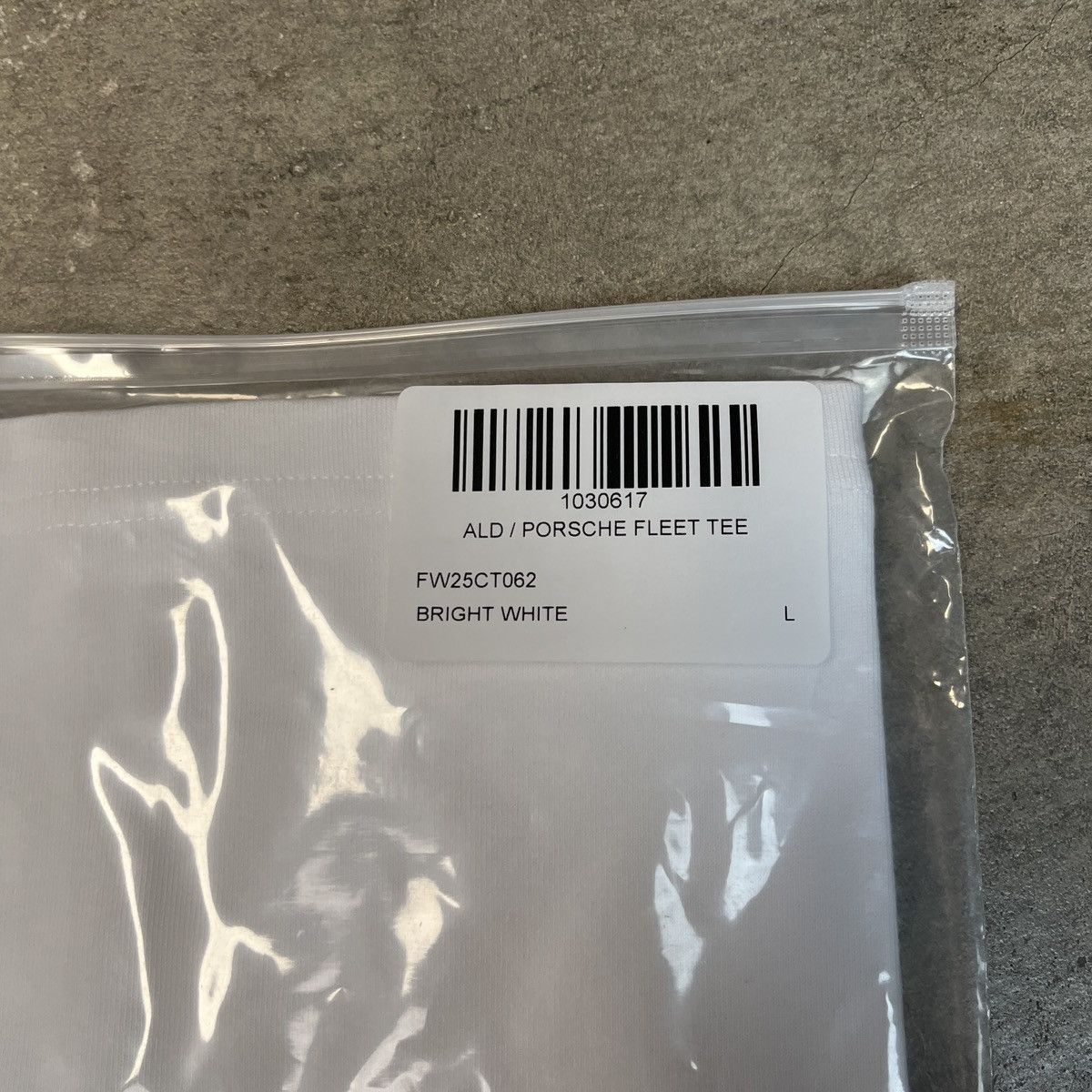 Aime Leon Dore Aime Leon Dore Porsche 911 Fleet Tee Shirt ALD White Size US L / EU 52-54 / 3 - 3 Thumbnail