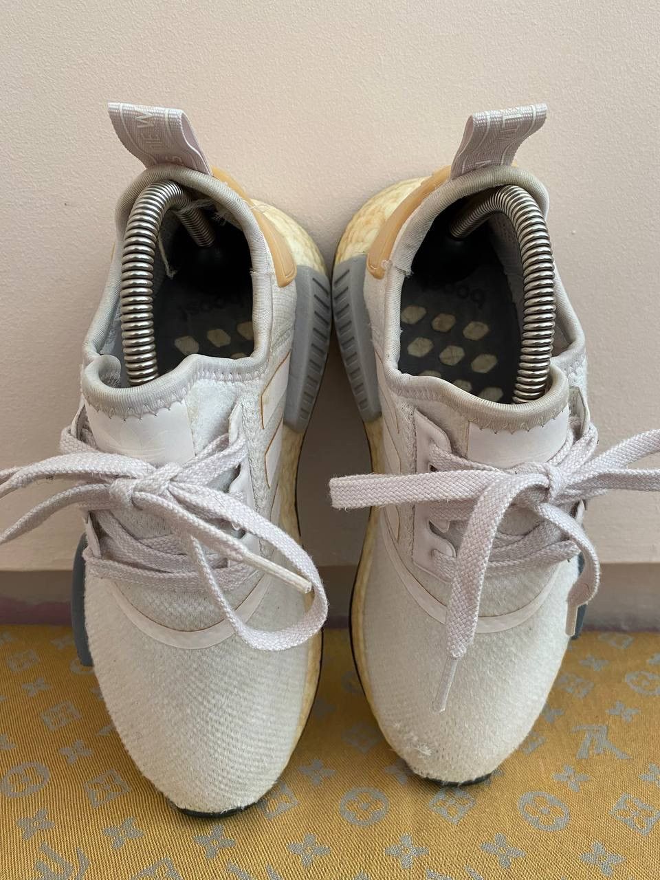 Adidas 📌 Vintage adidas sneakers NMD R1 Size US 5.5 / EU 38 - 10 Thumbnail