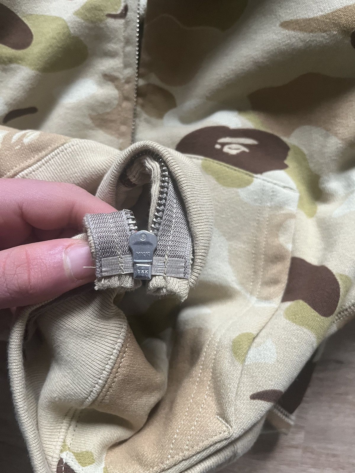 Bape Babe shark camo hoodie luxury designer streetwear y2k rare Size US S / EU 44-46 / 1 - 12 Thumbnail