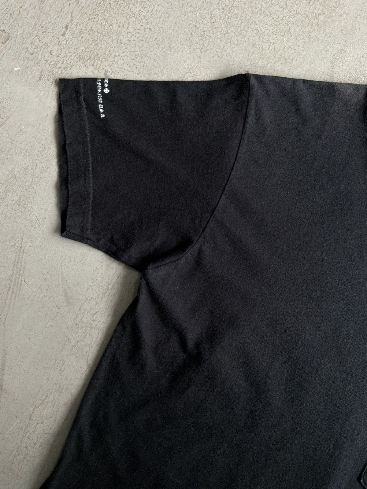 Chrome Hearts Chrome Hearts - Cross Logo Tee Size US M / EU 48-50 / 2 - 9 Thumbnail