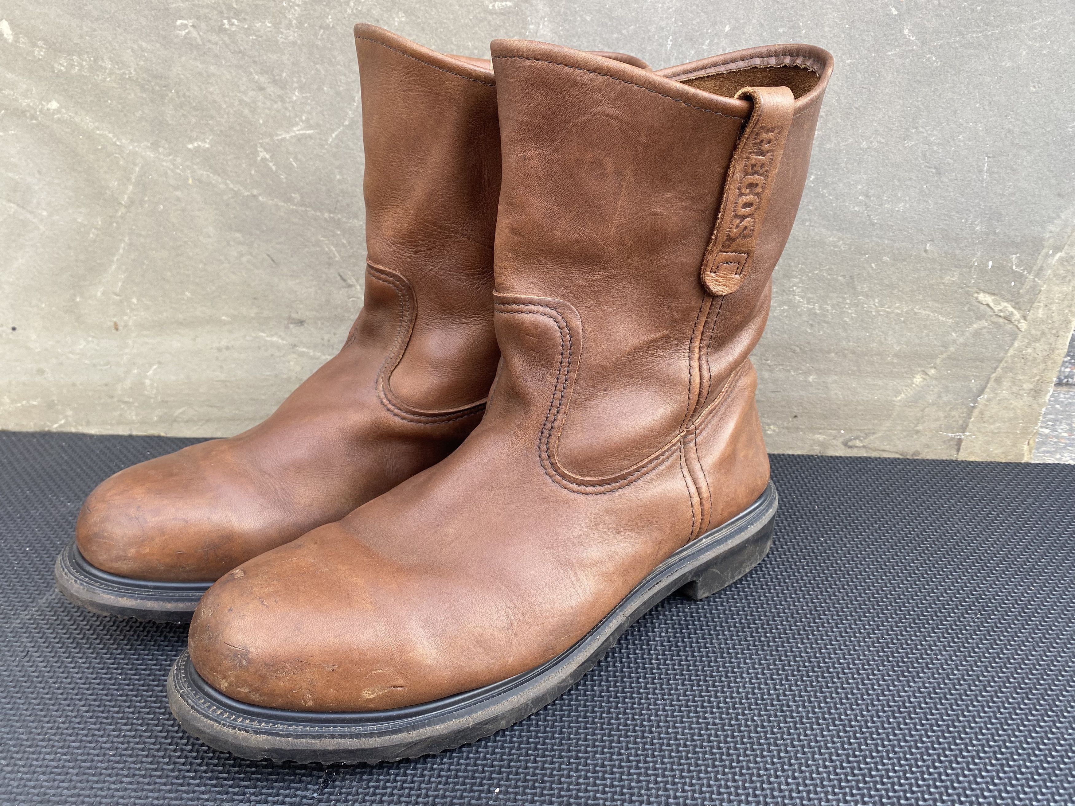 Red wing pecos steel toe boots deals