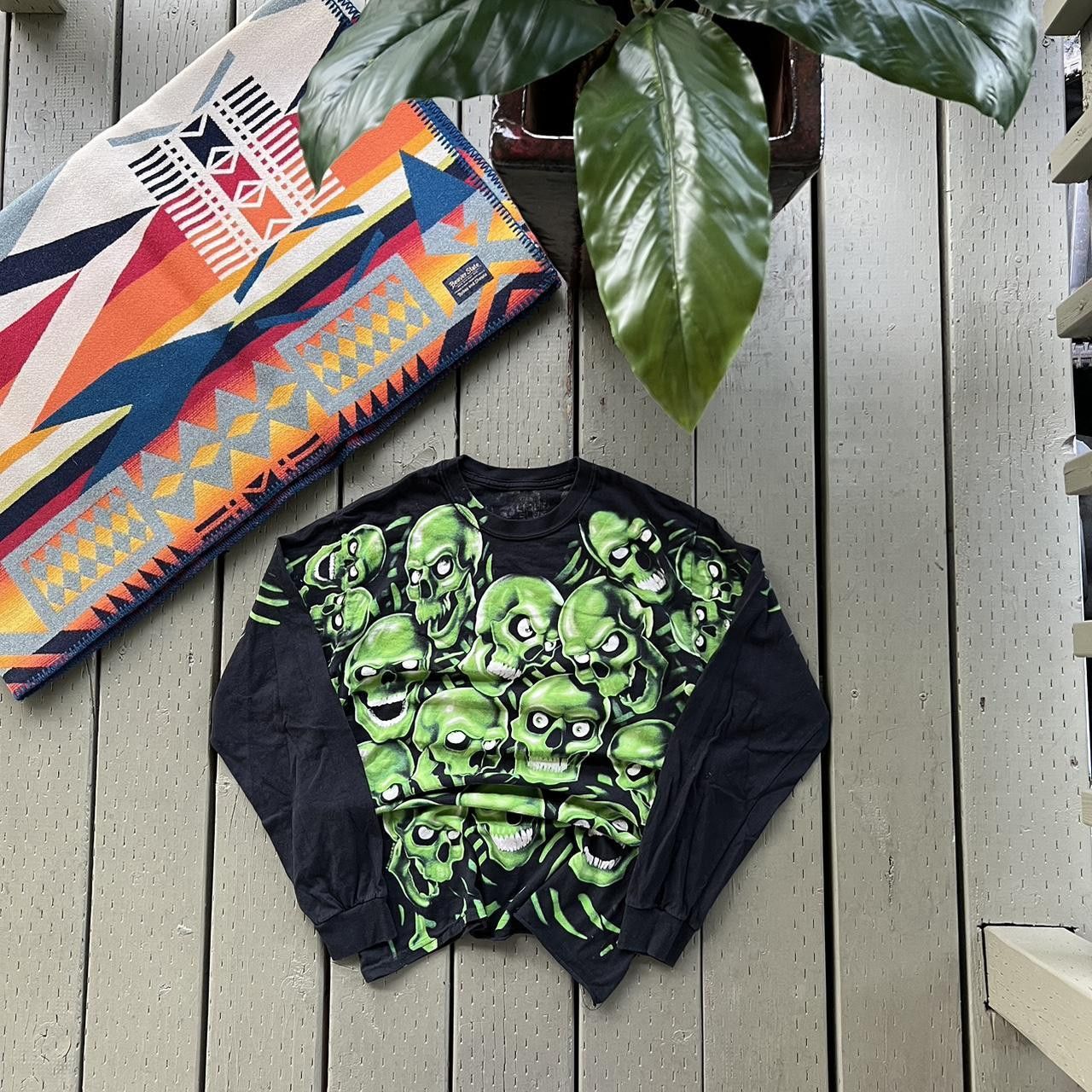 Liquid Blue × Vintage Y2K 2001 Liquid Blue Green Skull Pile Shirt Longsleeve Size US M / EU 48-50 / 2 - 1 Thumbnail