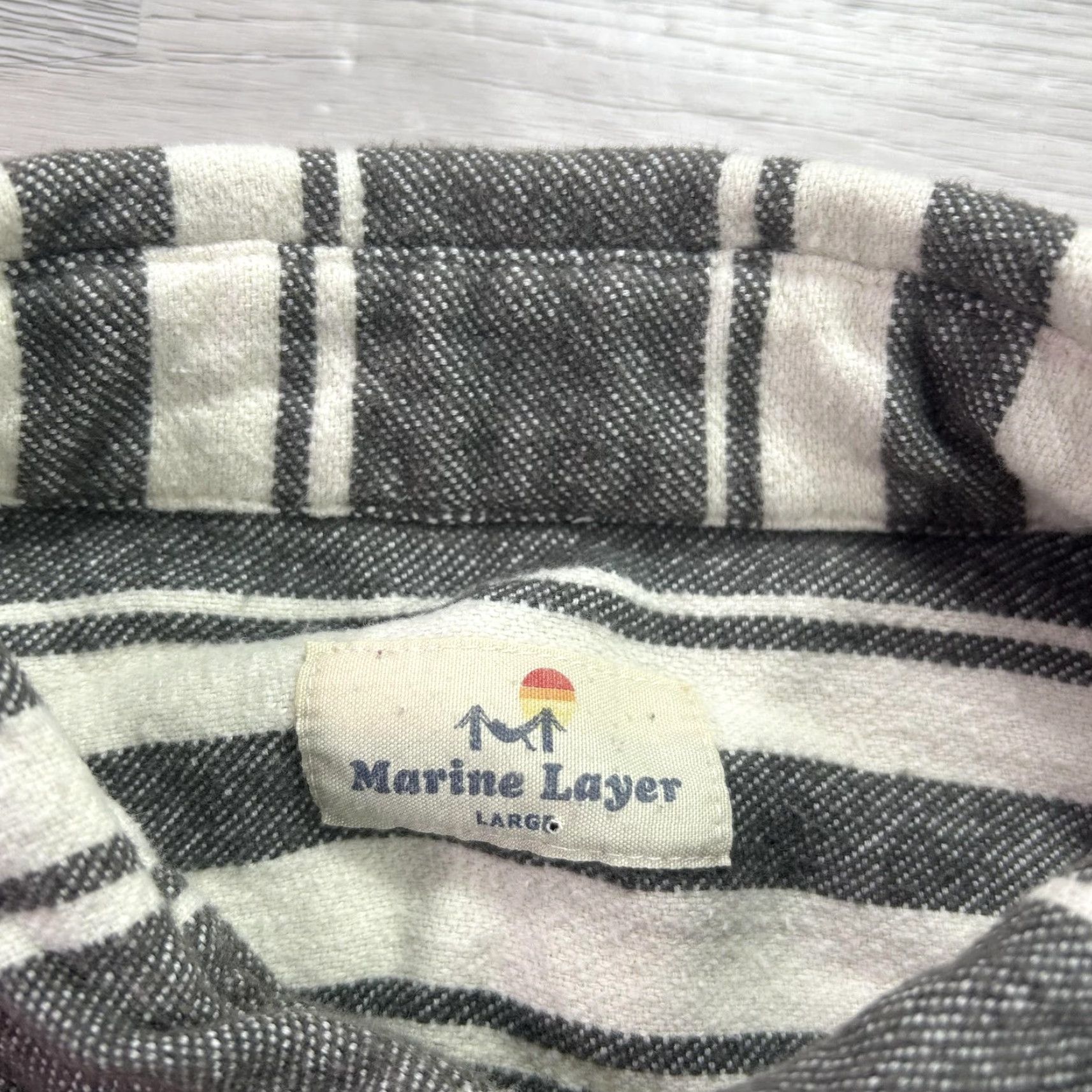 Marine Layer Marine Layer Shirt Mens Large Gray Striped Flannel Cotton Button Front Pockets Size US L / EU 52-54 / 3 - 4 Thumbnail