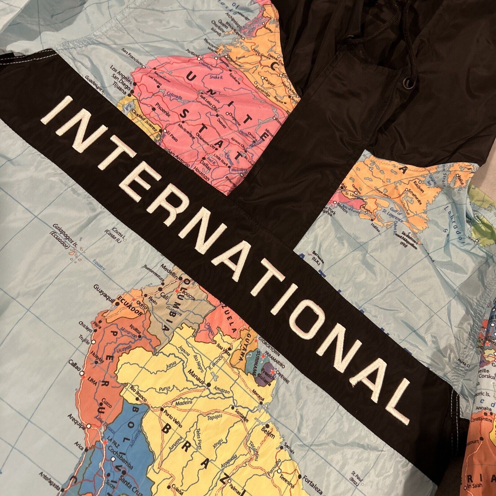 Hudson Hudson World Map AOP Windbreaker Jacket Mens Medium Chest 21 Size US M / EU 48-50 / 2 - 11 Thumbnail