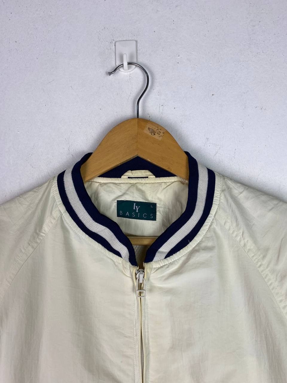 Japanese Brand ly basics nylon full zip bomber style jacket Size US L / EU 52-54 / 3 - 2 Thumbnail