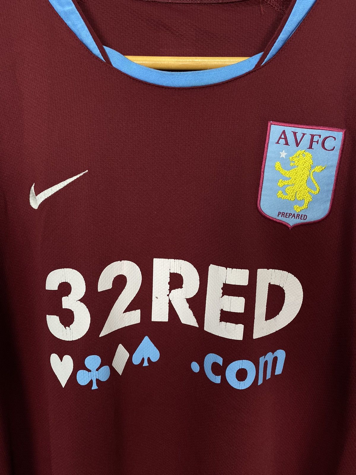 Nike Aston Villa Nike Men’s L shirt Home Jersey Kit - 2007-2008 Size US L / EU 52-54 / 3 - 6 Thumbnail