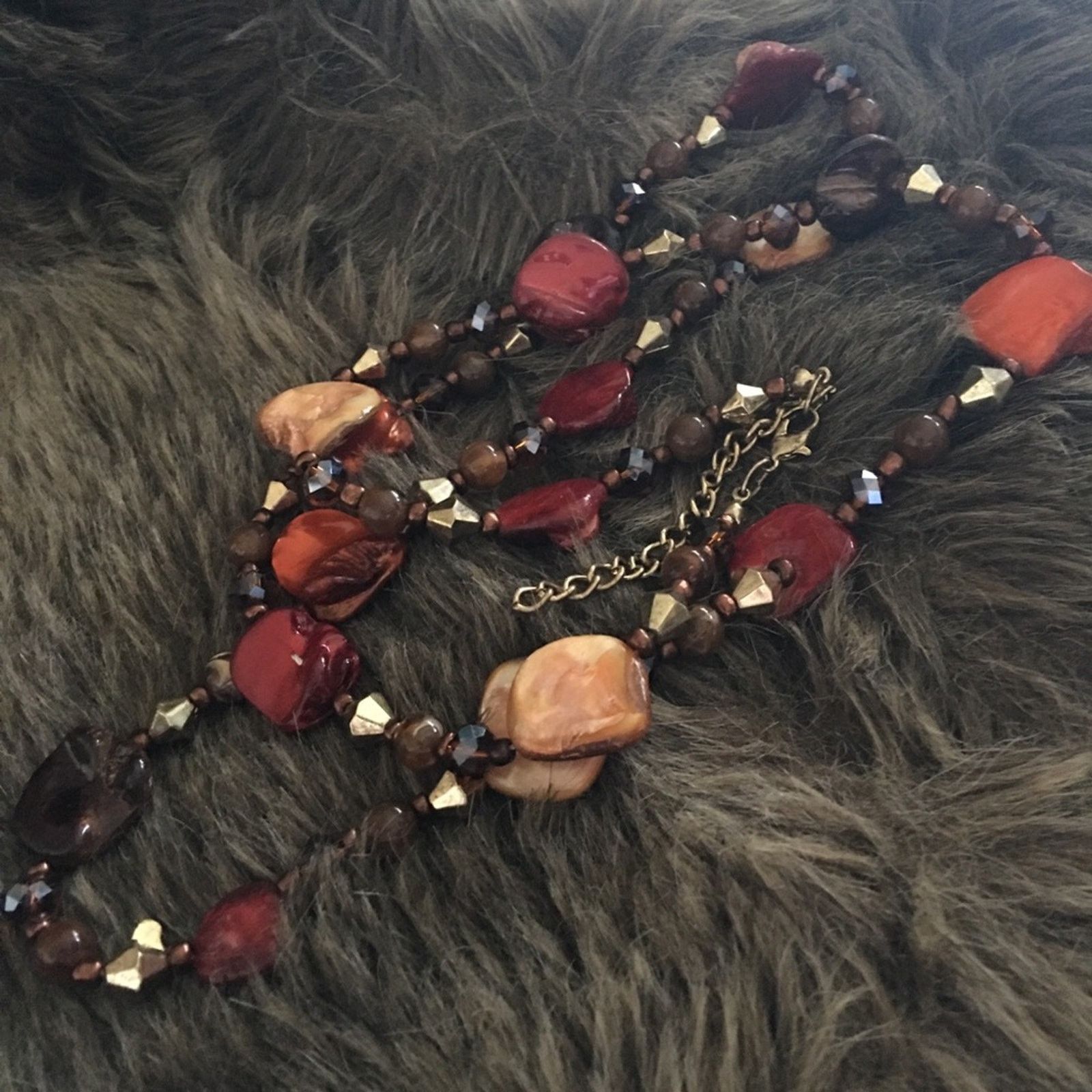 Vintage Vintage fall tone painted natural shell necklace Size ONE SIZE - 7 Thumbnail