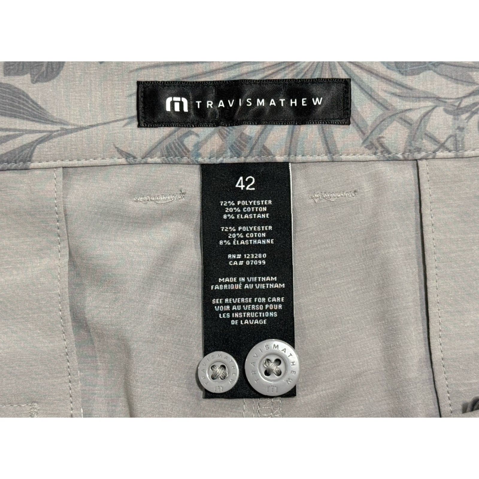 TravisMathew Travis Mathew Shorts 42 Gray Floral Golf Performance 8” Inseam Size US 42 / EU 58 - 4 Thumbnail