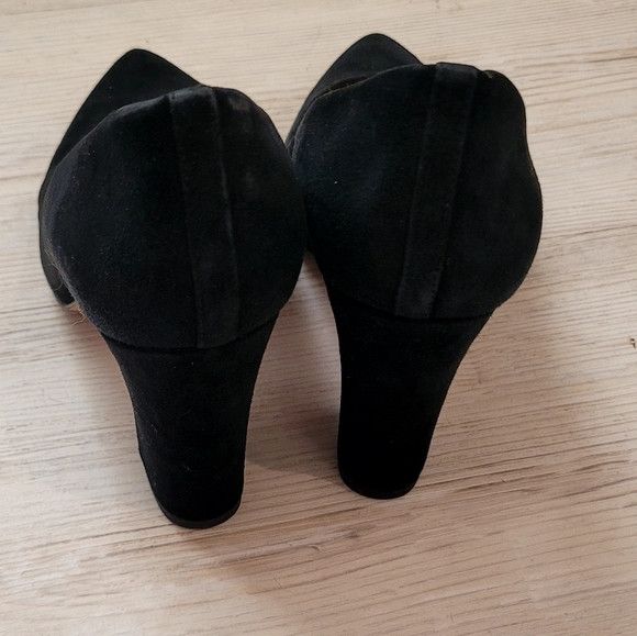 Saks Fifth Avenue High velvet pumps - Saks Fifth Avenue Size US 7.5 / IT 37.5 - 5 Thumbnail