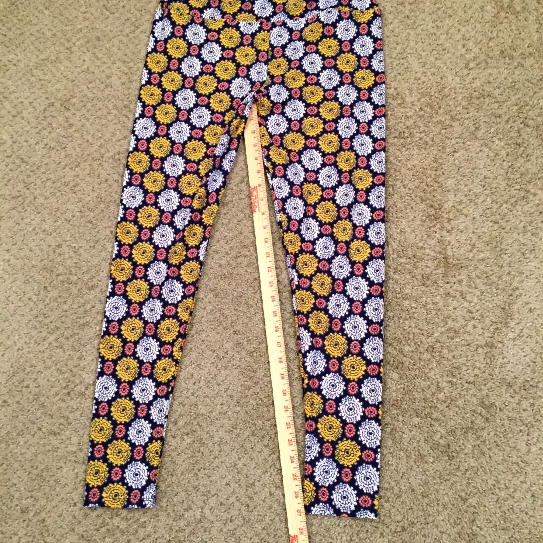 Vintage LuLaRoe Tall & Curvy Leggings Floral Blue Jogger Elastic Waist Women 32 Inseam 27" TS Casual Vintage? Size 24" / US 00 / IT 34 - 4 Thumbnail