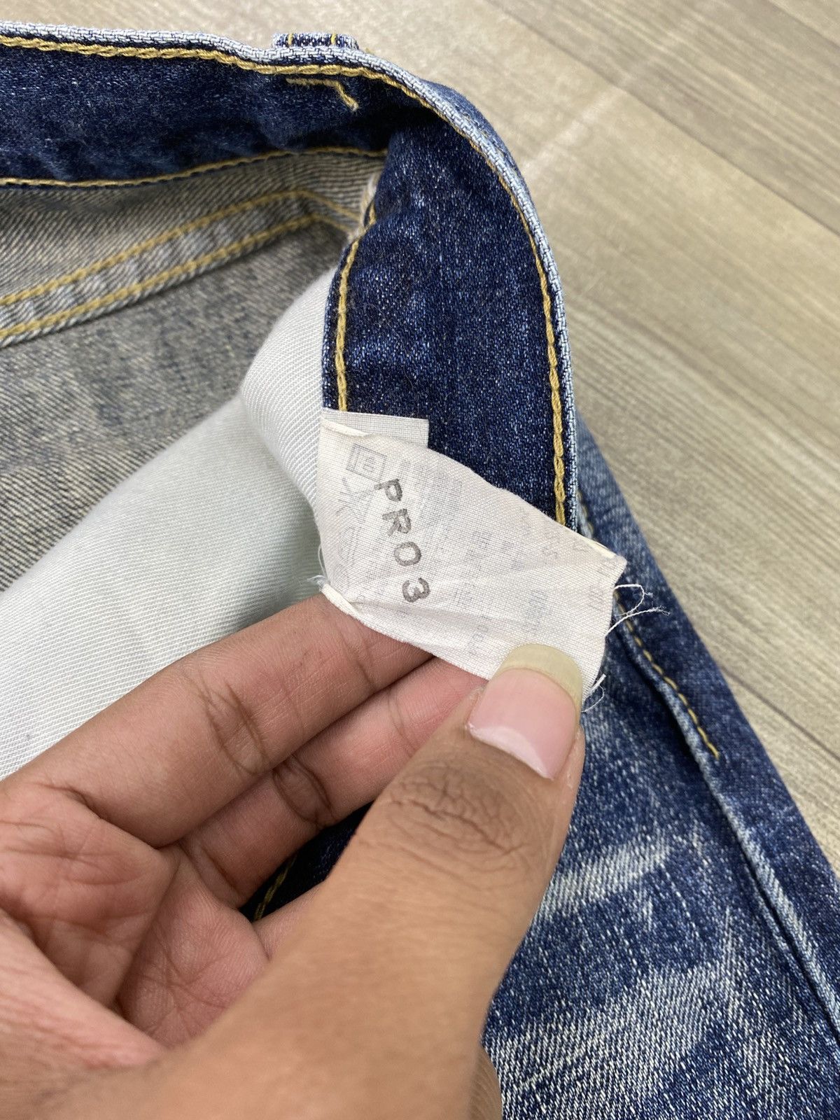 Levi's Vintage Clothing 🇯🇵Vintage Levis 502 Distressed Faded 33x32 Straight Jeans Size US 30 / EU 46 - 9 Thumbnail
