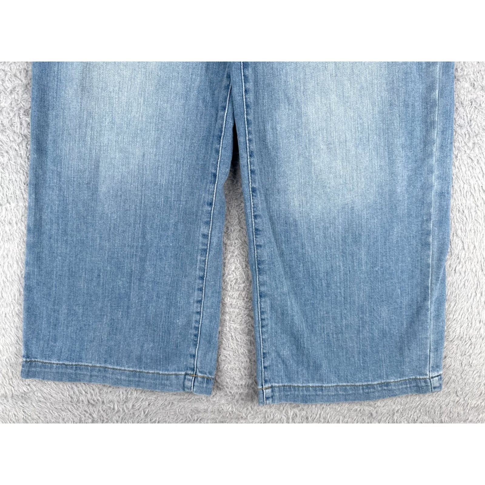 Lee Lee Jeans Womens 27 Blue Denim Cropped Wide-Leg High Rise Cotton Blend 26x24 Jeans Shirt? Size 27" / US 4 / IT 40 - 2 Thumbnail
