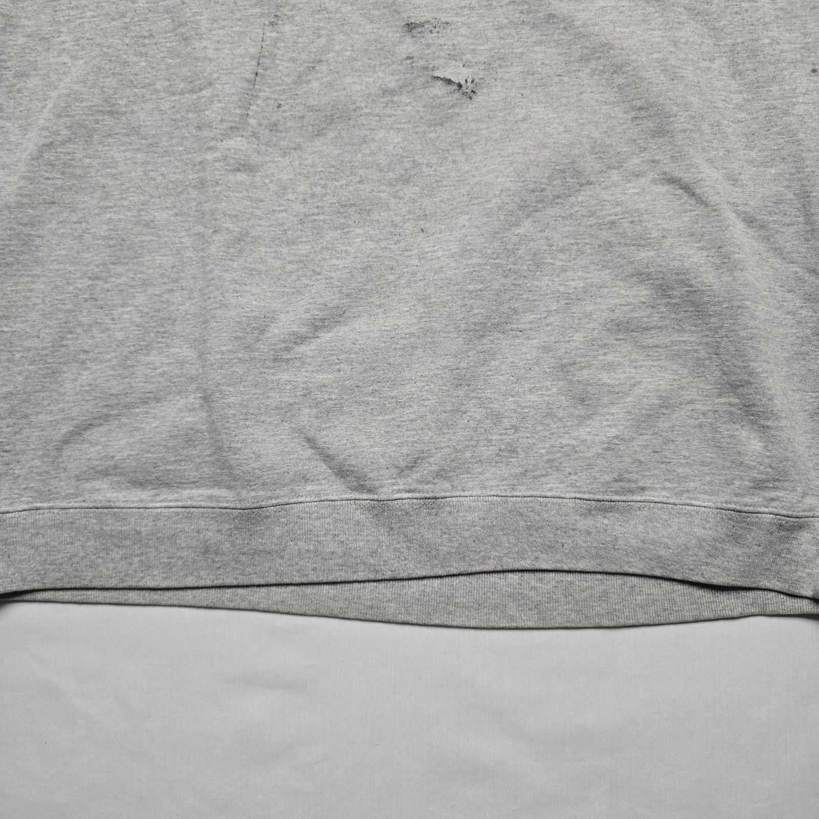 Old Navy Old Navy Sweatshirt L Gray Crewneck Logo Pullover Distressed Size US L / EU 52-54 / 3 - 7 Thumbnail
