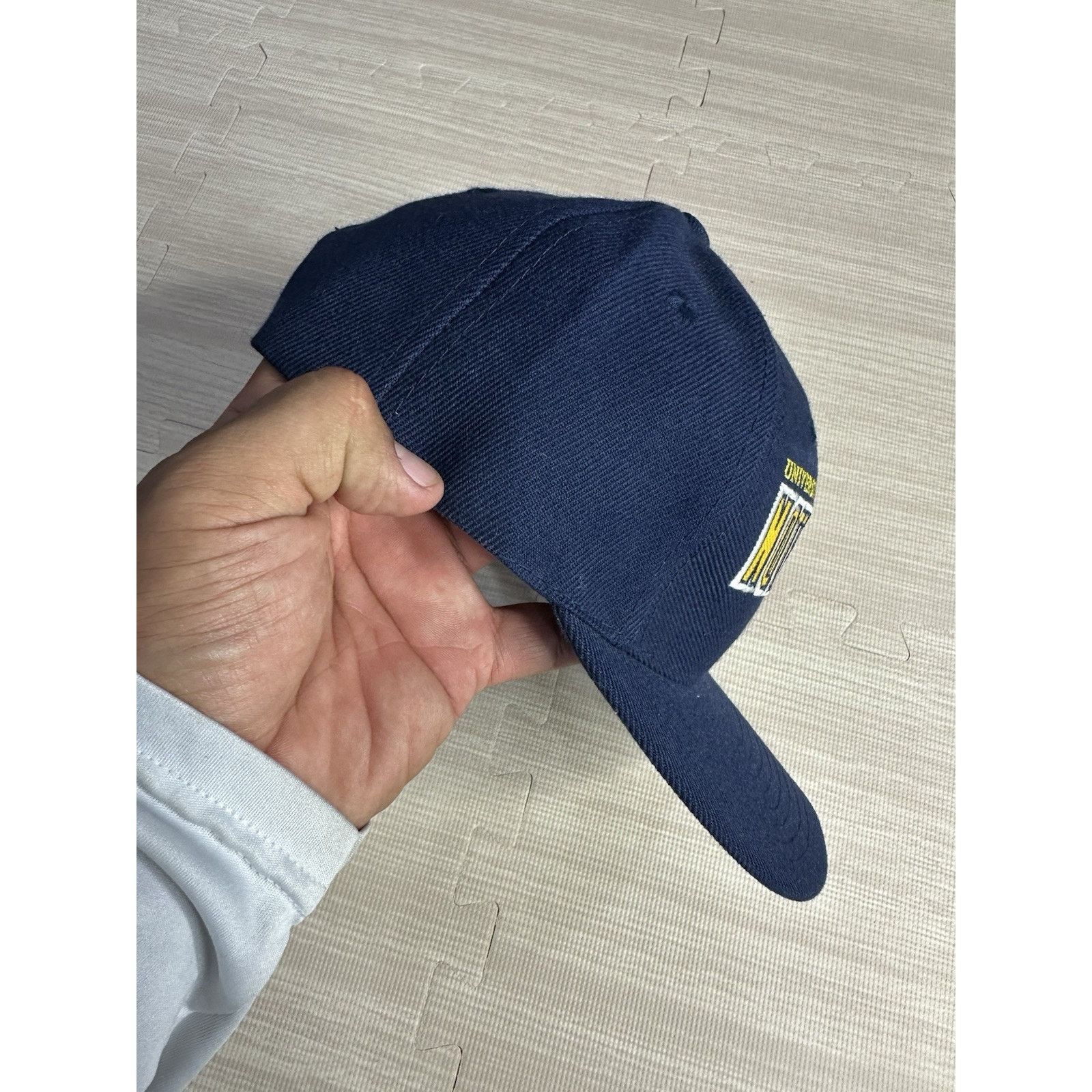 Sports Specialties VTG Notre Dame Snap Back Sports Specialties 90s Wool Acrylic Size ONE SIZE - 2 Thumbnail