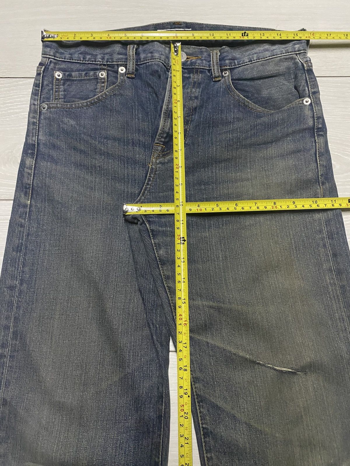 Japanese Brand Japanese Villand Mud Wash Distressed Loose Jeans Size US 31 - 8 Thumbnail