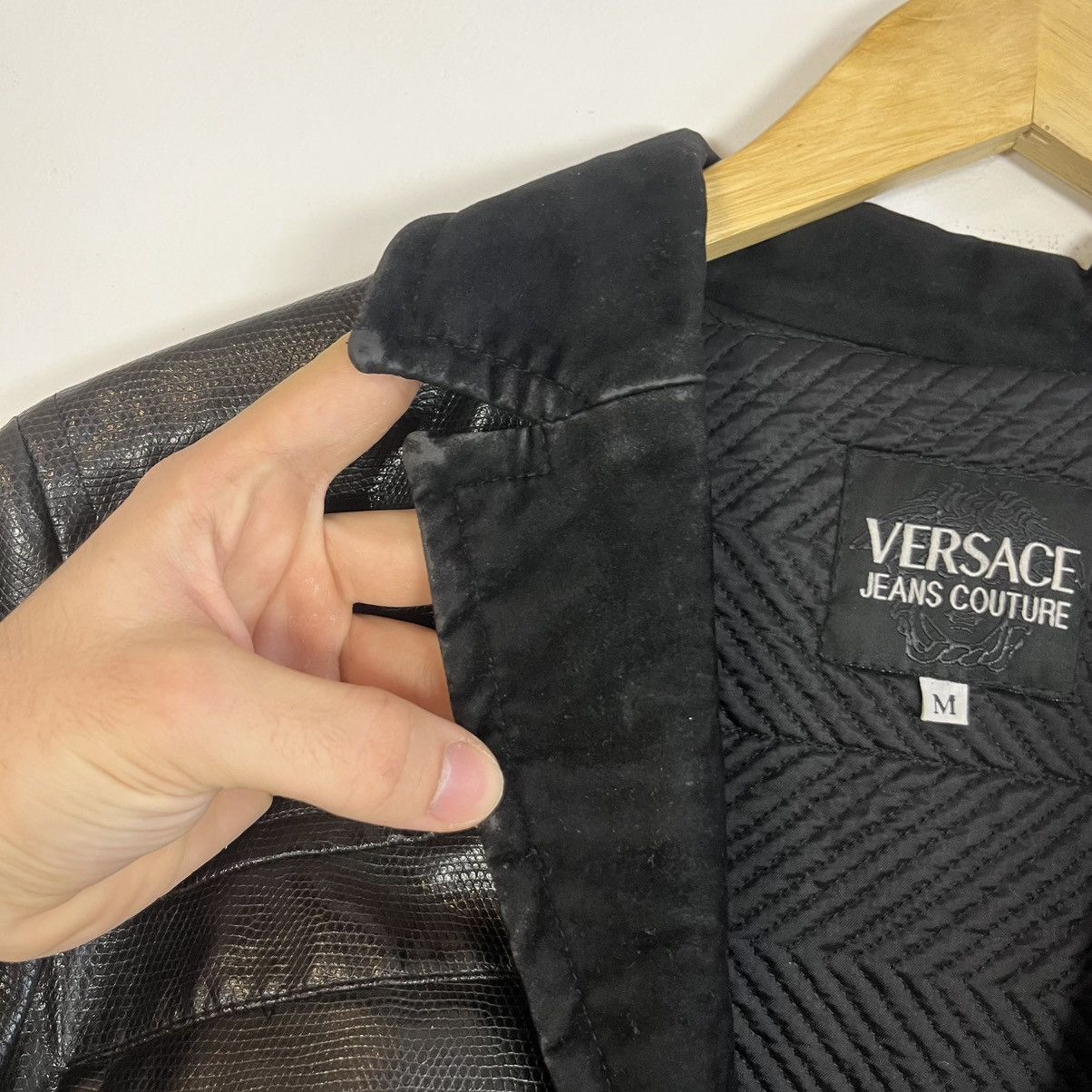 Versace Jeans Couture RARE Vintage Versace Jeans Couture Black Jacket Luxury M Size US M / EU 48-50 / 2 - 14 Thumbnail
