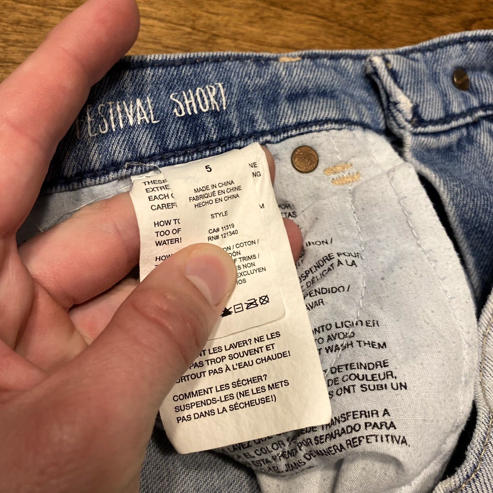 Garage Garage Festival Short High Waist Floral Raw Hem Blue Jean Shorts Womens 5 Patchwork Cut-Off Size 27" / US 4 / IT 40 - 6 Thumbnail
