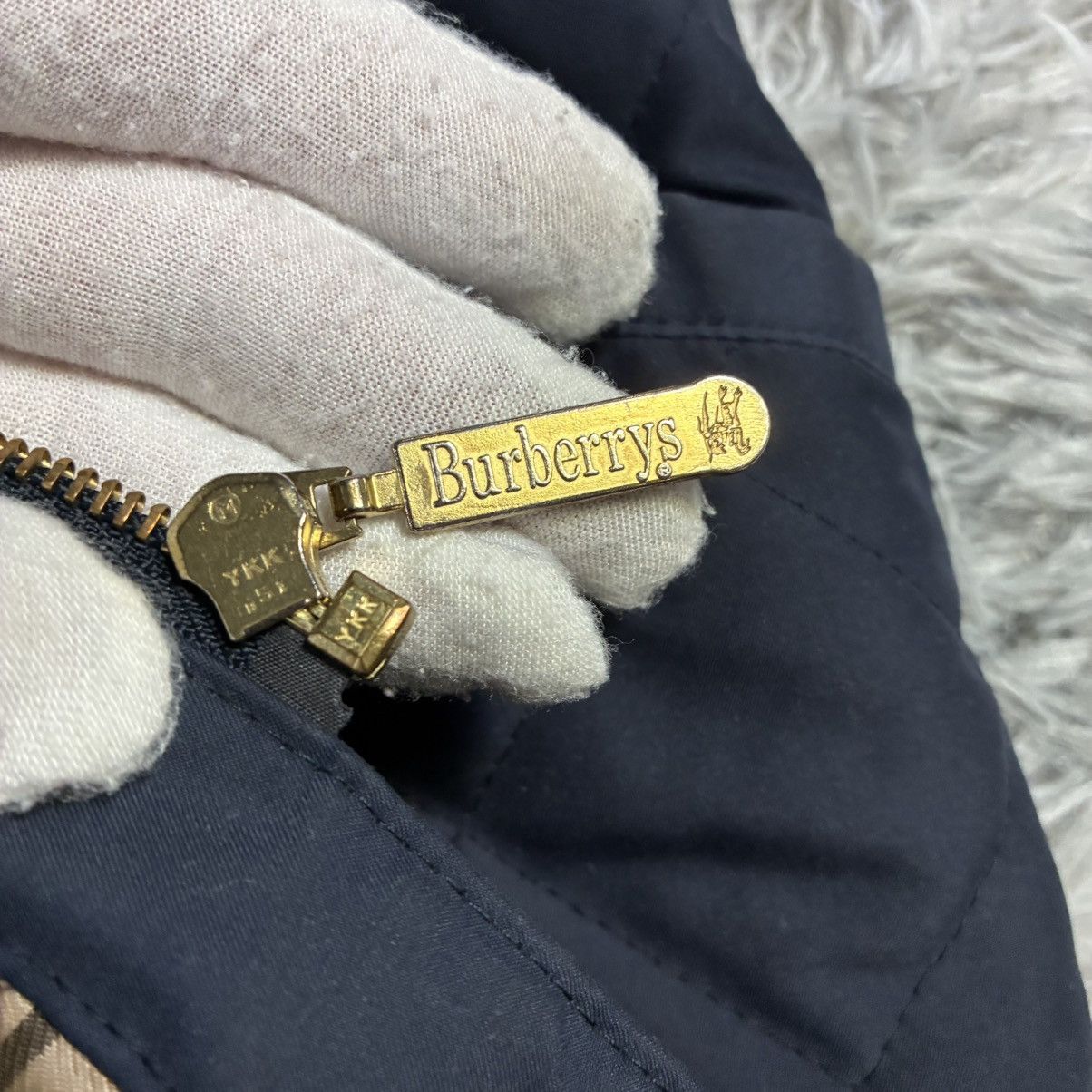 Burberry Burberrys 90s Vintage Quilted Jacket Waterproof Black Size M Size M / US 6-8 / IT 42-44 - 10 Thumbnail