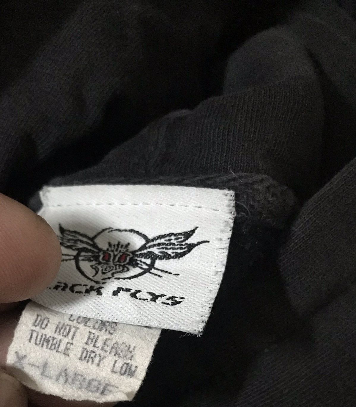 Other 90s black flys skateboard big logo hoodie….. Size US XL / EU 56 / 4 - 8 Thumbnail