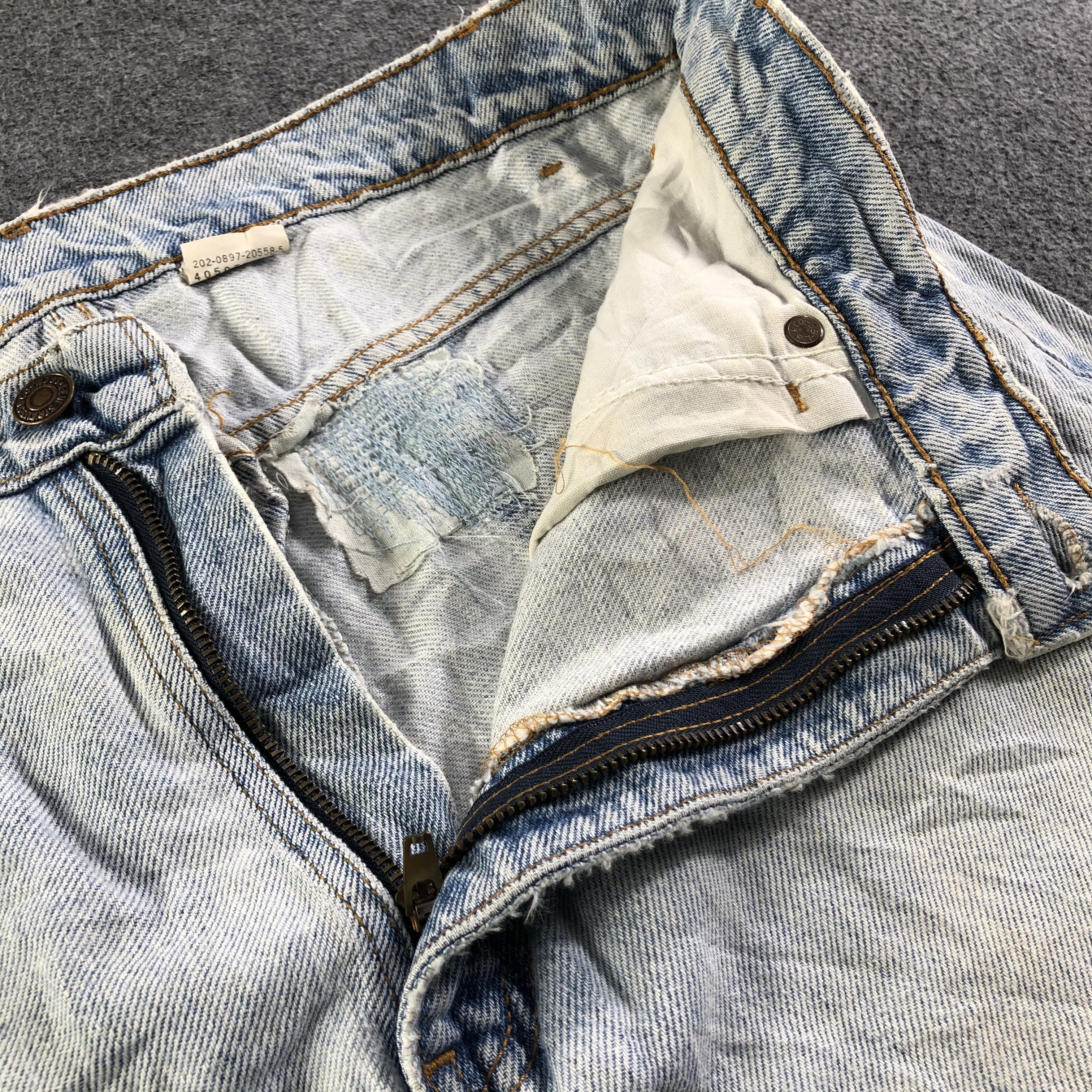Levi's × Vintage Vintage Light Wash Levis 505 Skirt-J3785 Size 33" - 6 Thumbnail