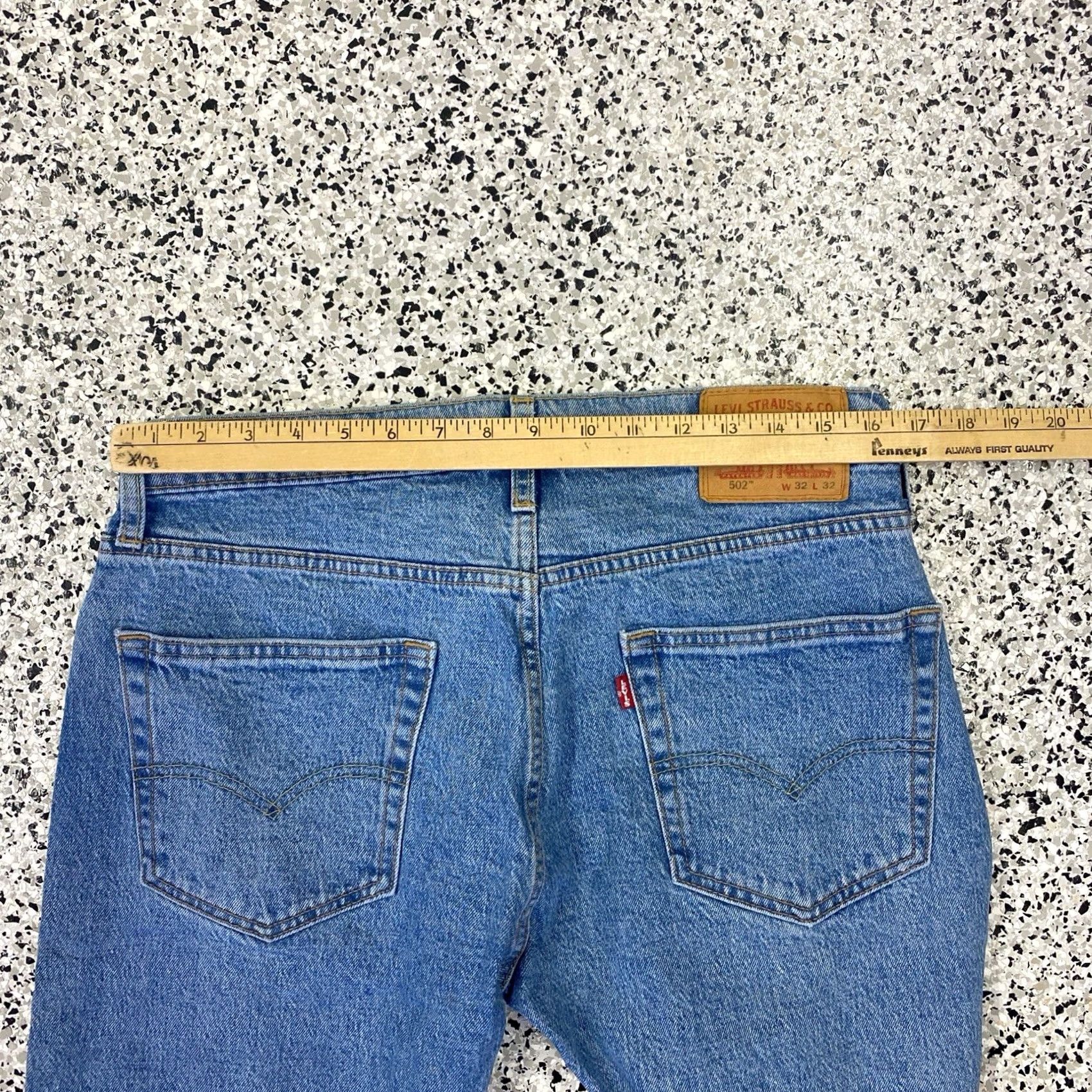 Levi's Levi's 502 Regular Tapered Fit Jeans Blue Denim 32x32 Mens Regular Waist 32 Inseam 32 Pocket 5-Pocket Denim Pants Sample Size US 32 / EU 48 - 5 Thumbnail