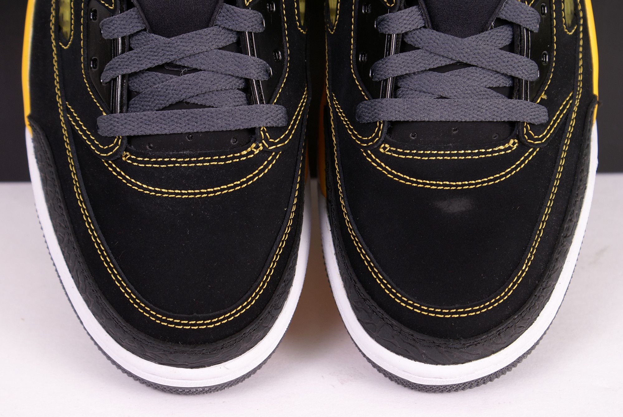Jordan Brand 2013 Nike Air Jordan Spizike UNIVERSITY GOLD 315371 030 Size US 12.5 / EU 45-46 - 5 Thumbnail
