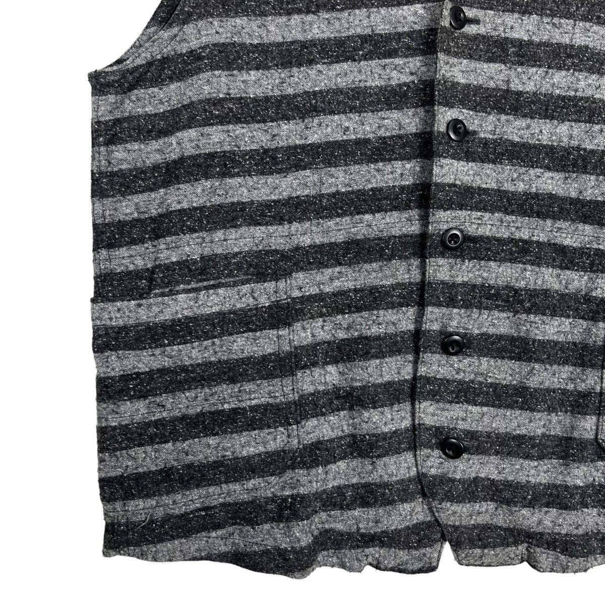 URBAN RESEARCH DOORS 🔥 URBAN RESEACH DOOR PRISONER VEST Size US M / EU 48-50 / 2 - 5 Thumbnail