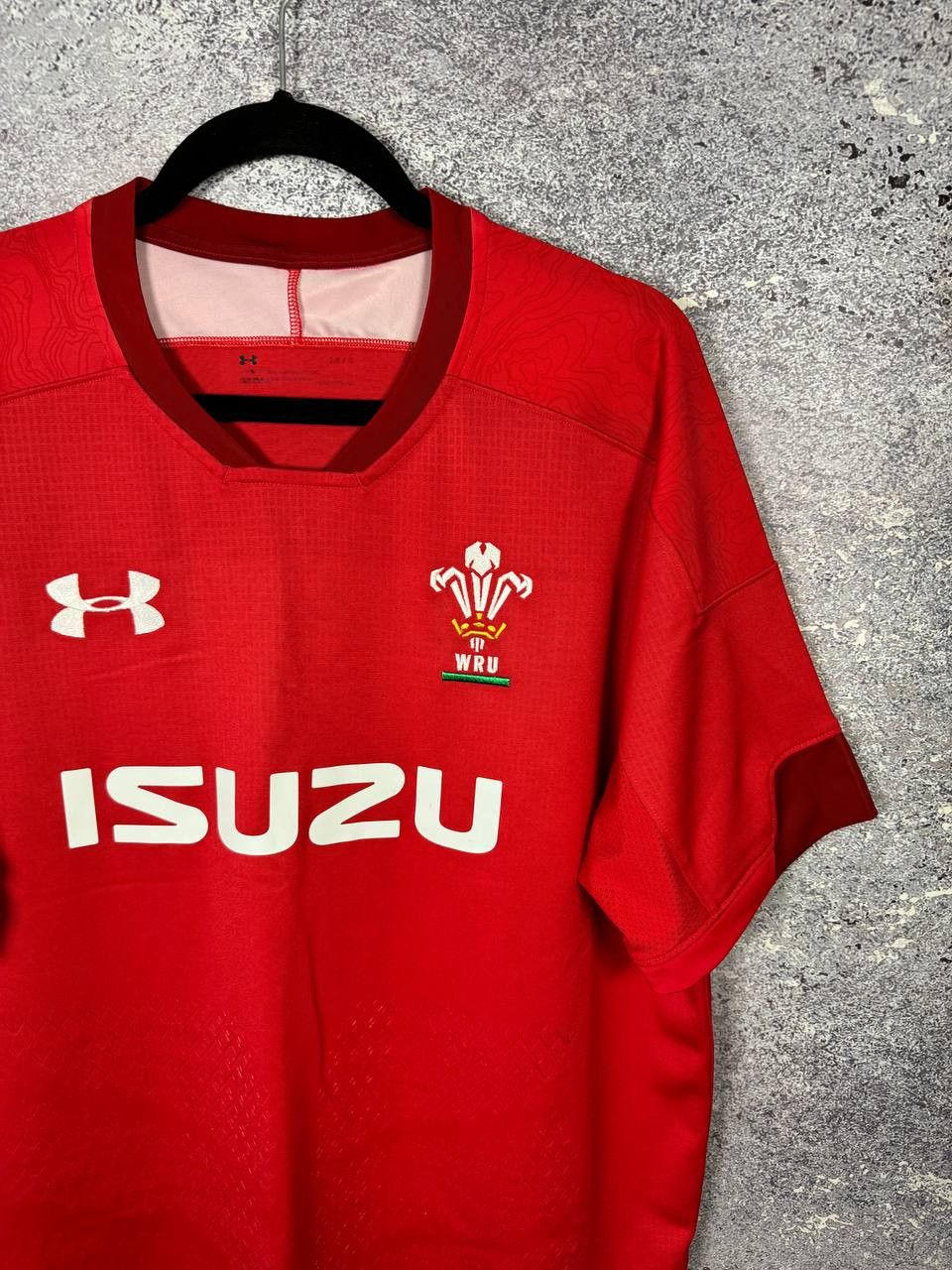 Under Armour Wales Rugby Jersey Home 2018 Under Armour Jersey Size US L / EU 52-54 / 3 - 2 Thumbnail