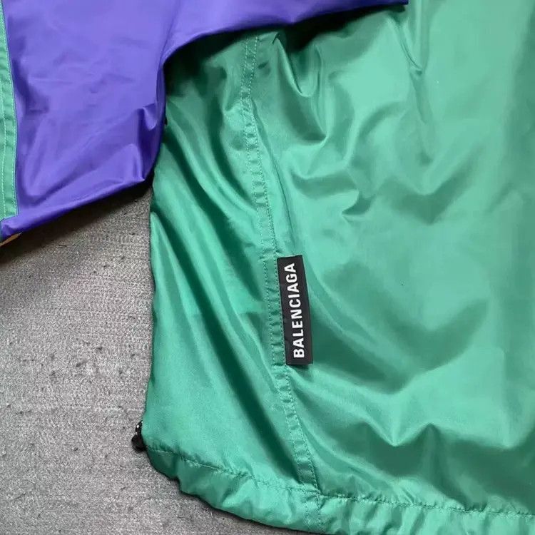 Balenciaga Sz 50 Balenciaga Patches Oversized Windbreaker Size US M / EU 48-50 / 2 - 3 Thumbnail