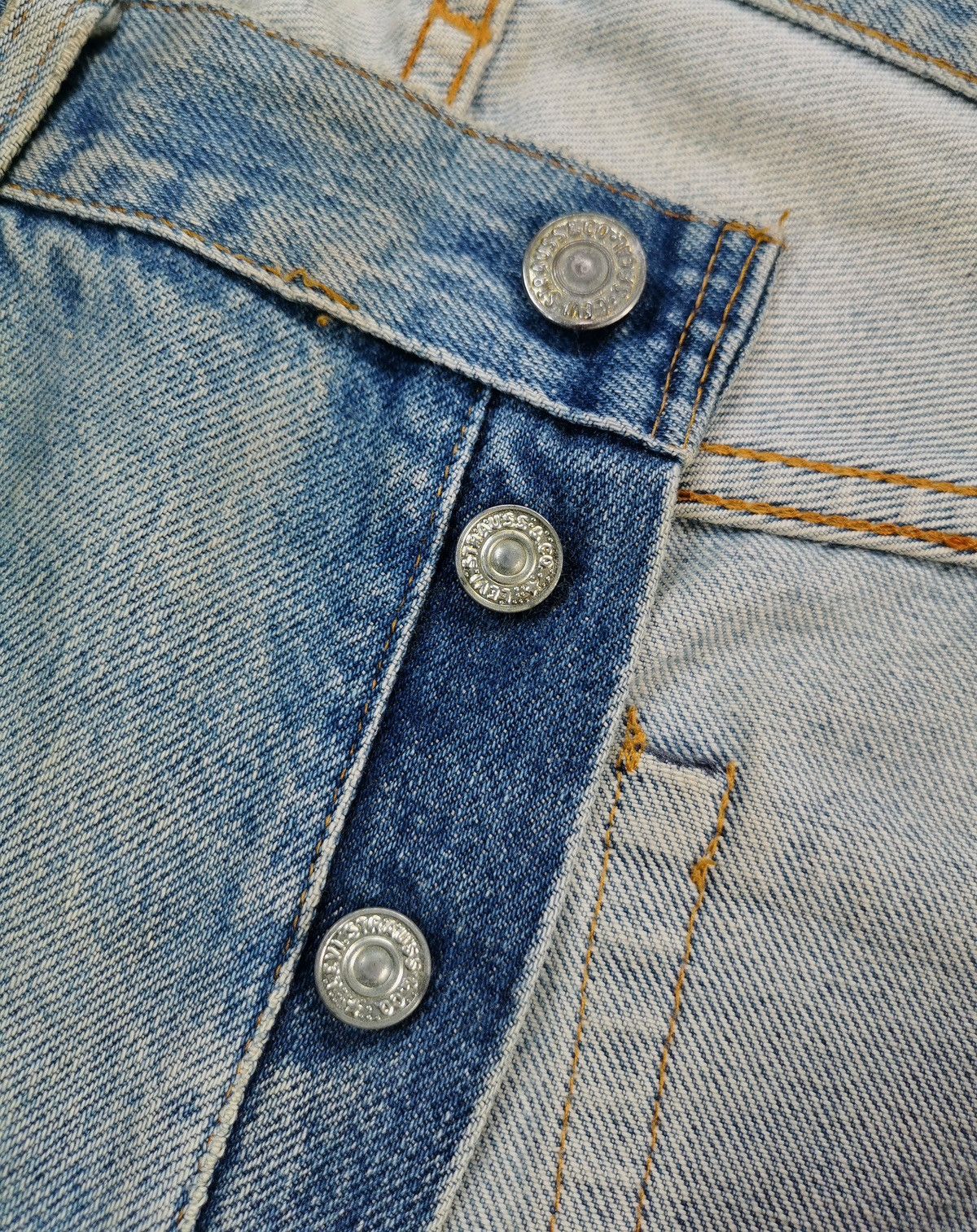 Levi's 80s Vintage Levis 501 Selvedge Rindem Top Button2 Size US 36 / EU 52 - 10 Thumbnail