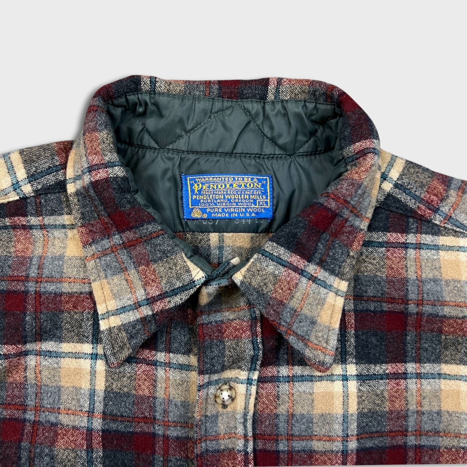 Pendleton Vintage Pendleton Shirt Plaid Wool Quilted Button Up USA 90s Size US XL / EU 56 / 4 - 2 Thumbnail