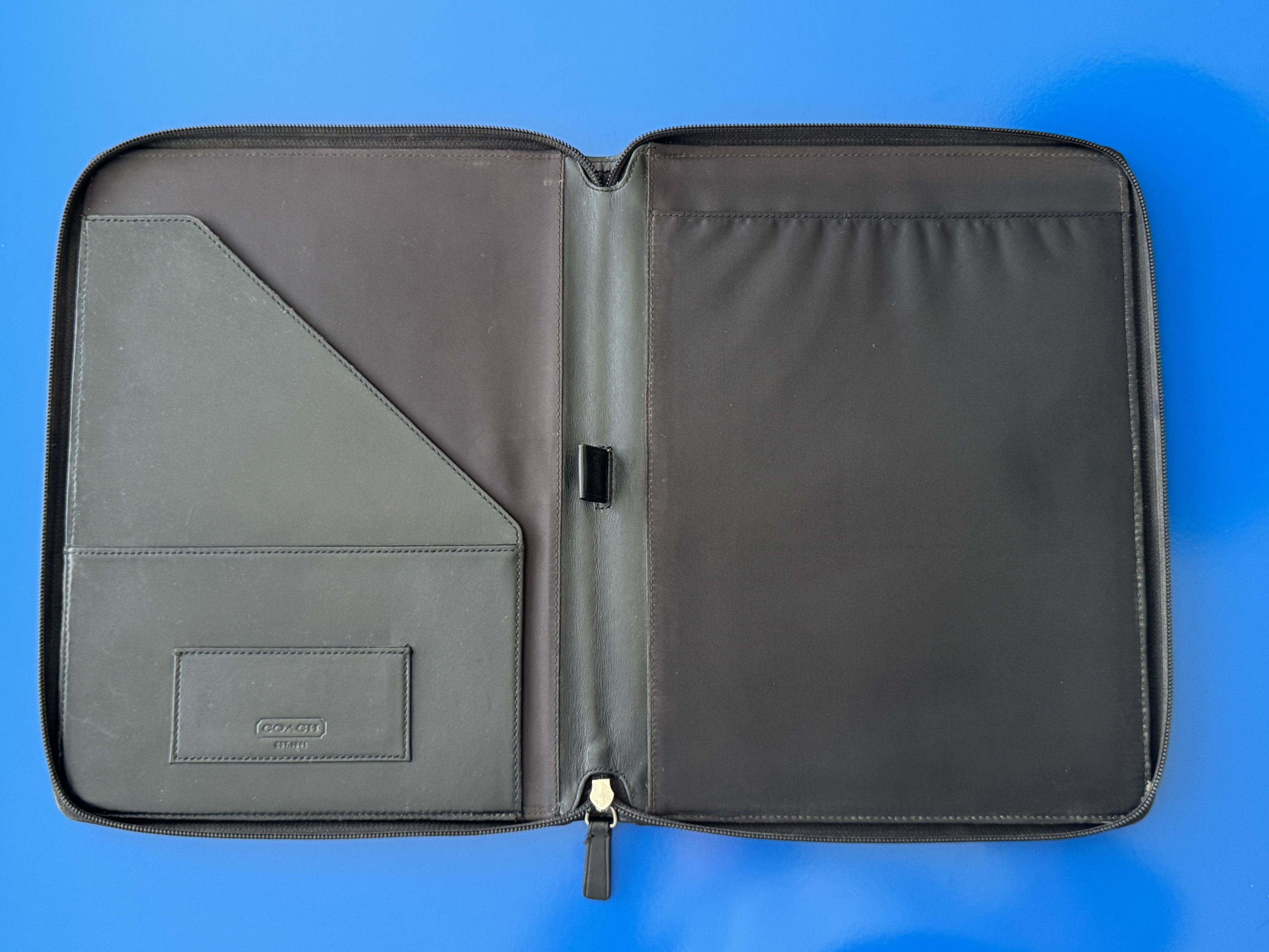 Coach Coach Black Leather Zip Portfolio Organizer – Excellent Cond Size ONE SIZE - 5 Thumbnail