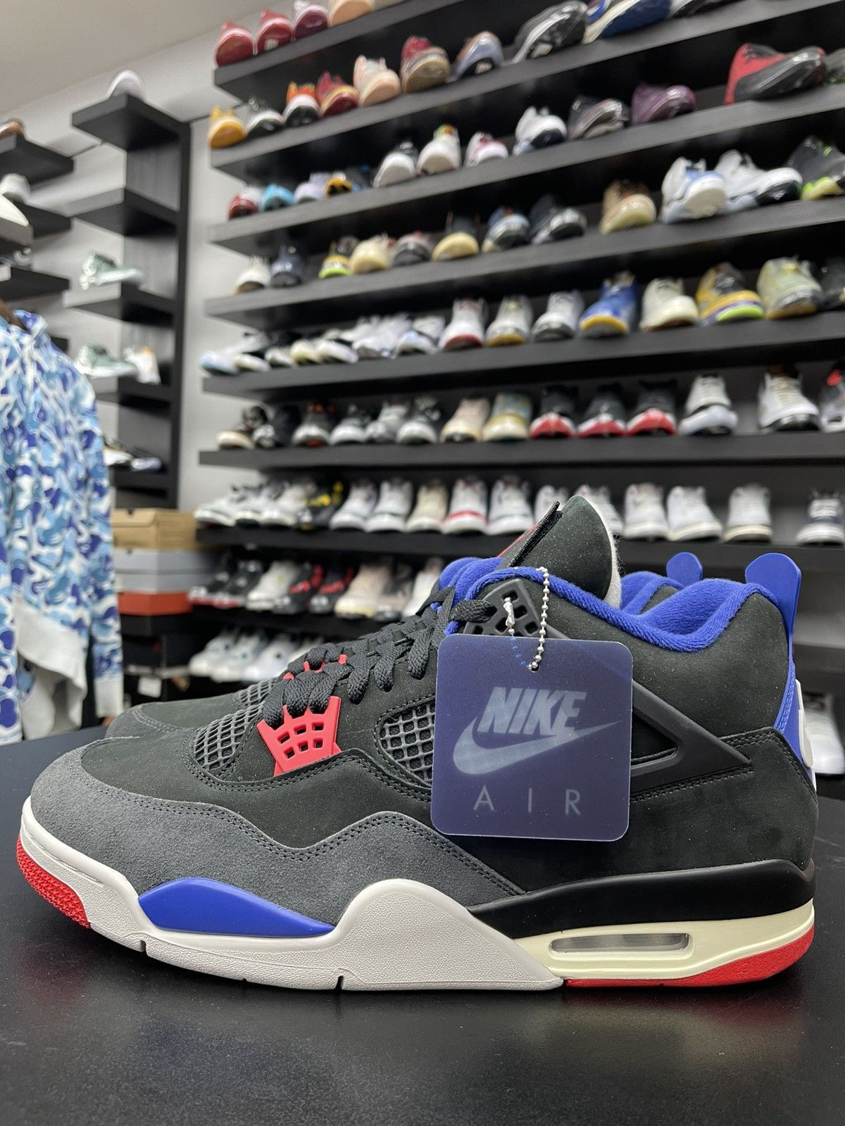 Jordan Brand Size 13 - Jordan 4 Rare Air “White Lettering” Size US 13 / EU 46 - 1 Thumbnail