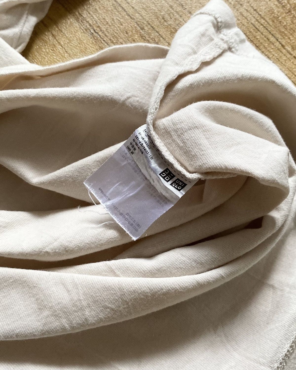 Uniqlo Uniqlo x MoMA Tshirt Cotton Beige Broken White Face Woman Size XL / US 12-14 / IT 48-50 - 5 Thumbnail