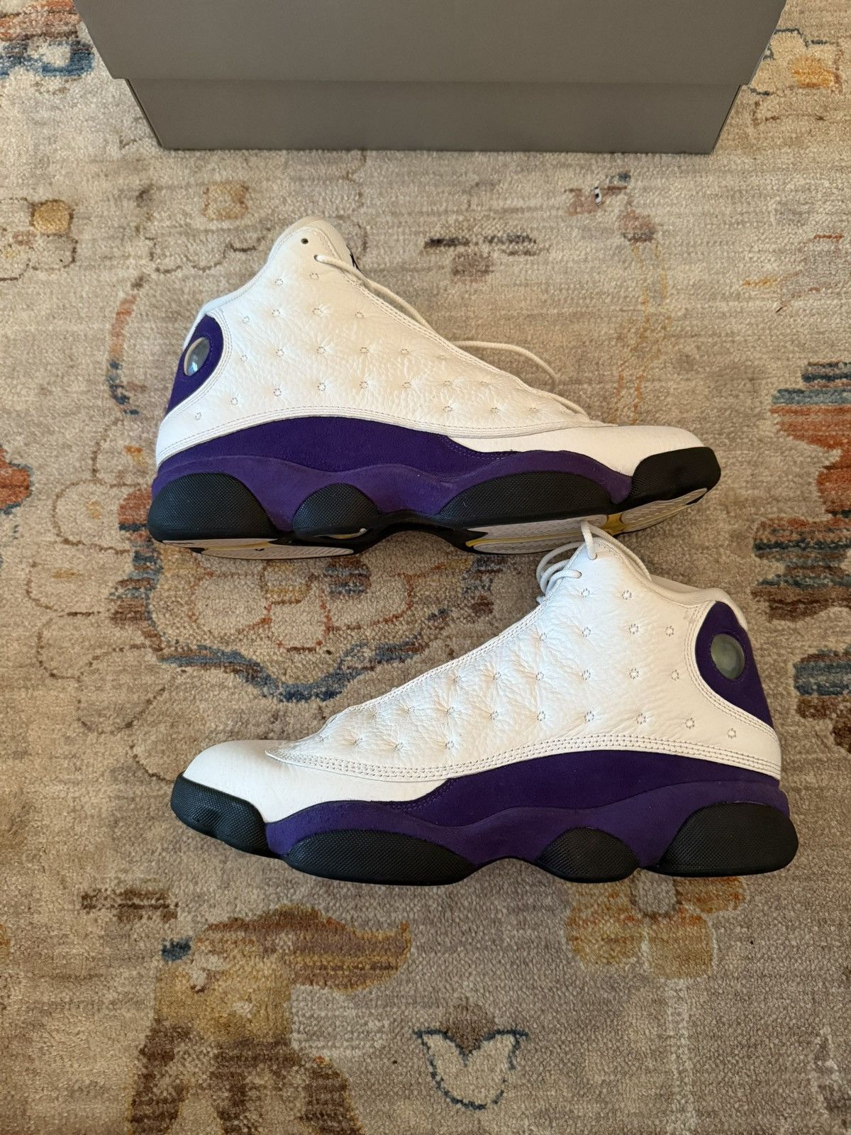 Jordan Brand Jordan 13 lakers Size US 11.5 / EU 44-45 - 2 Thumbnail