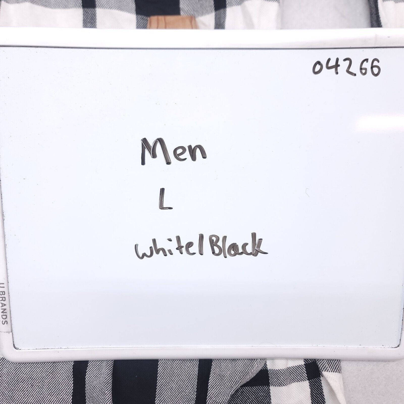 21 Men 21 Men Madras Flannel Button Up Shirt Men Size L White Black Size US L / EU 52-54 / 3 - 9 Thumbnail