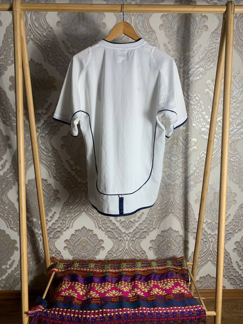 Umbro × Vintage VERY RARE UMBRO ENGLAND RETRO SOCCER JERSEY BLOKECORE Y2K Size US M / EU 48-50 / 2 - 9 Thumbnail