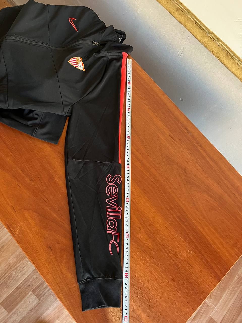 Nike 2019/20 SEVILLA FC TRAINING TRACK FOOTBALL SOCCER JACKET L Size US L / EU 52-54 / 3 - 16 Thumbnail