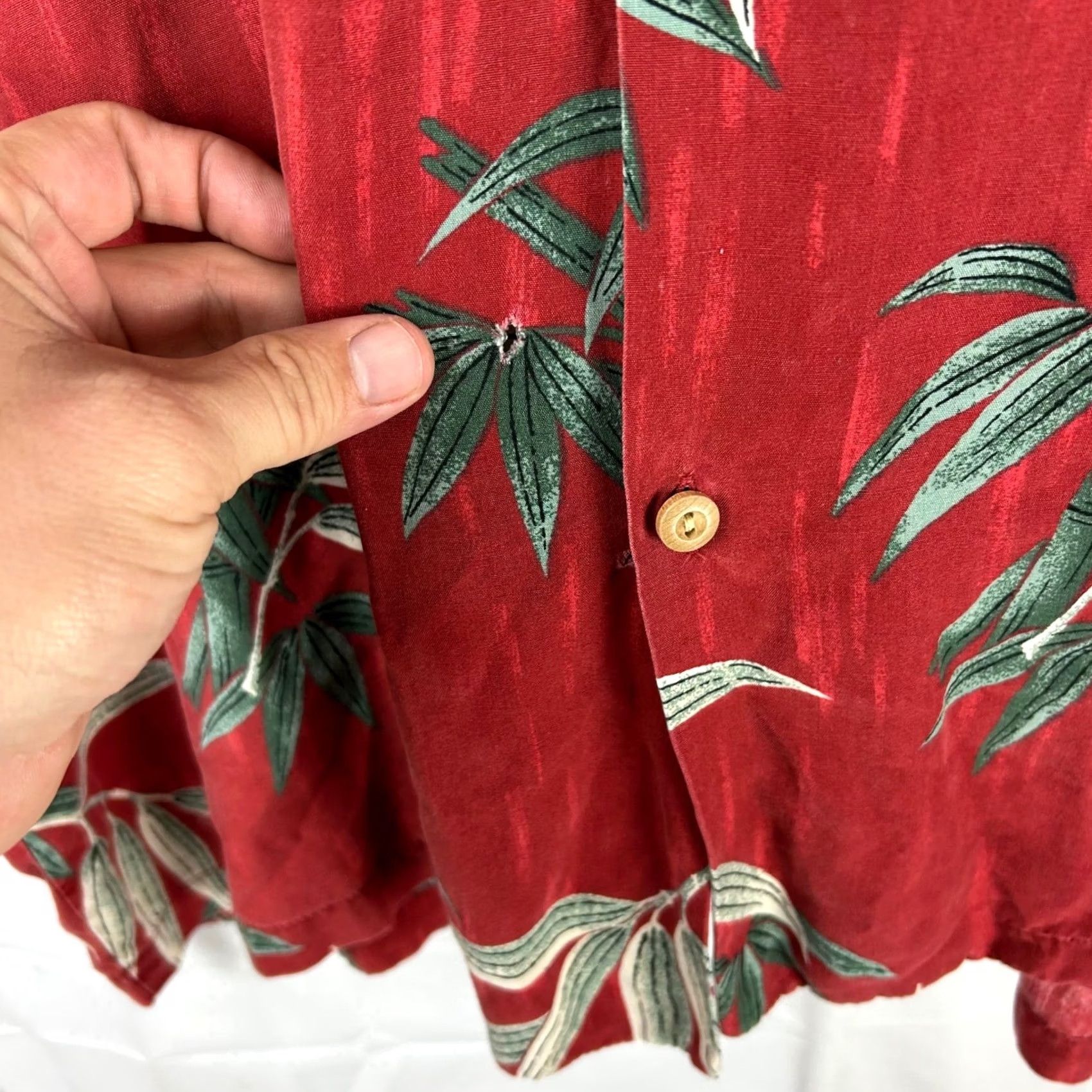 Paradise Found Paradise Found Hawaiian Shirt Mens 3XL Red Bamboo Leaf Print Button-Down Aloha Vintage Relaxed Casual Summer Size US XXL / EU 58 / 5 - 5 Thumbnail