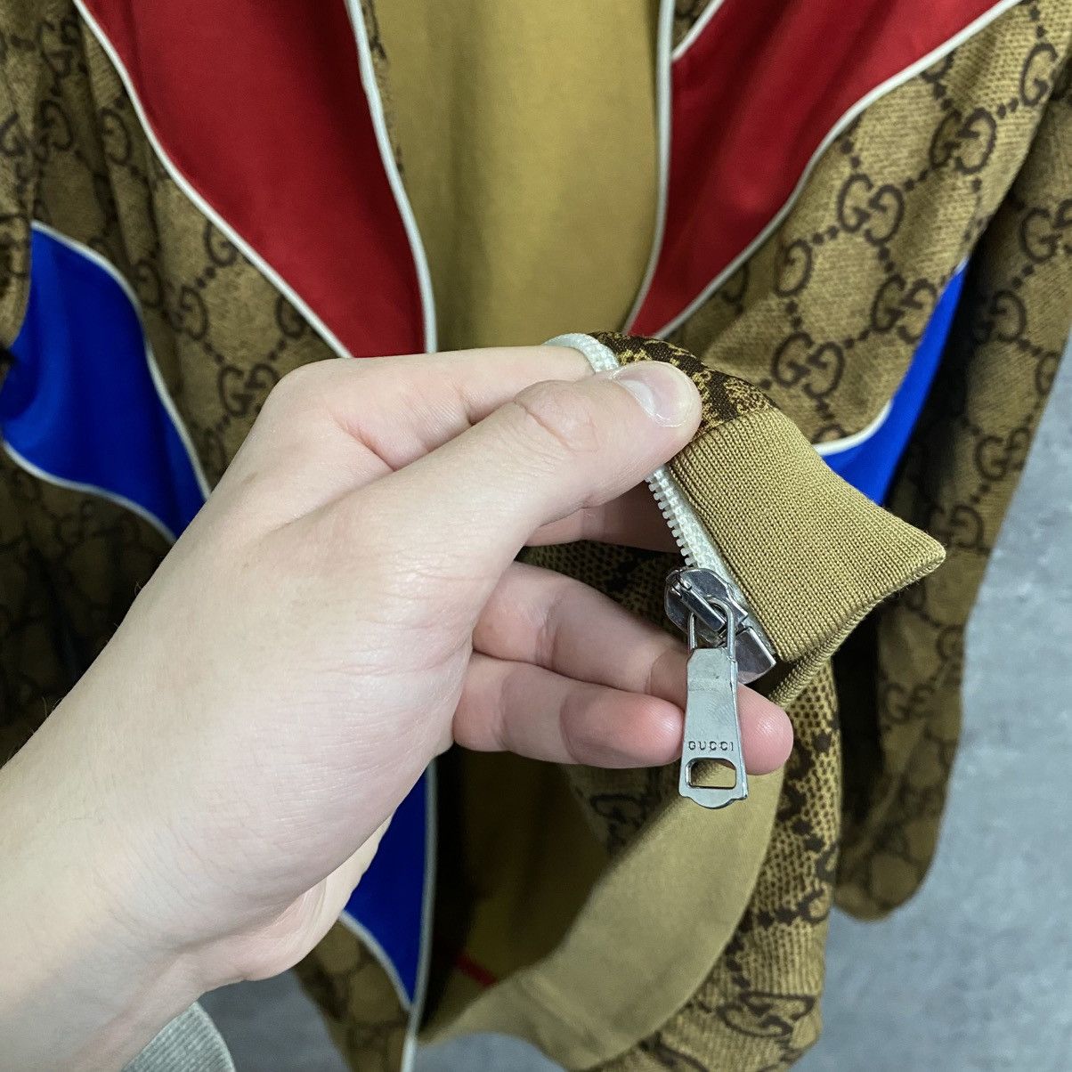 Gucci Vintage Monogram Gucci Full Zip Jacket GG Hoodie Olypmic Size US L / EU 52-54 / 3 - 11 Thumbnail