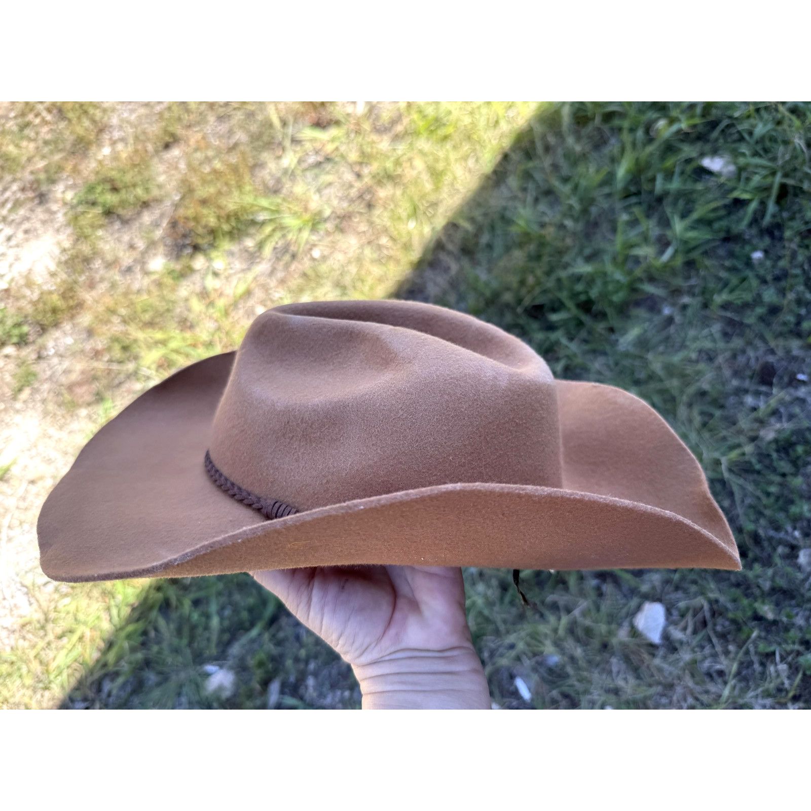 Avenue Avenu Zoe Hat Cowboy Fitted Womens Brown Tan Wool Western Size ONE SIZE - 1 Thumbnail