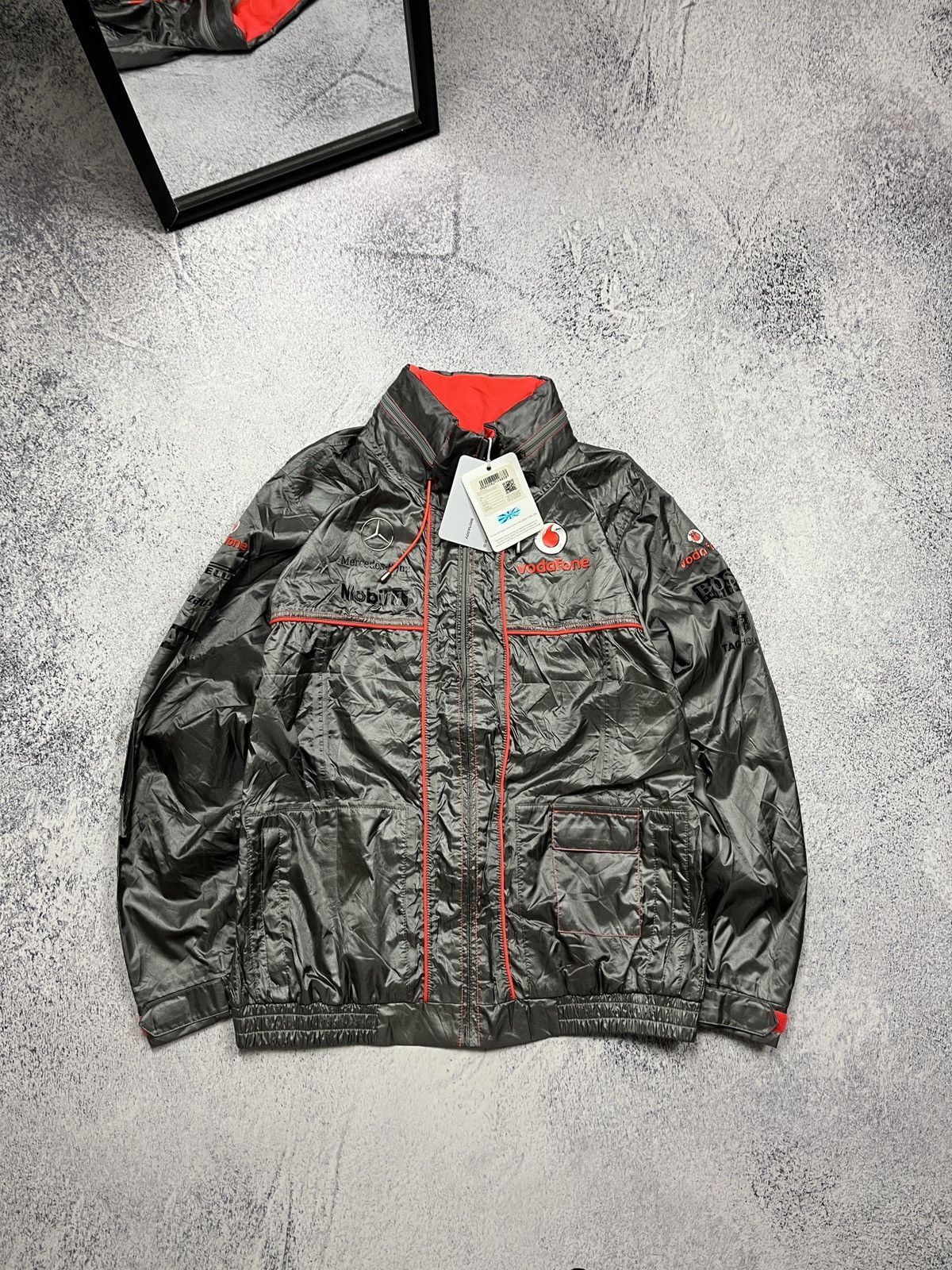 Hugo Boss × Mercedes-Benz McLaren Vodafone Mercedes Benz Formula 1 Hugo Boss Jacket Size US M / EU 48-50 / 2 - 1 Thumbnail