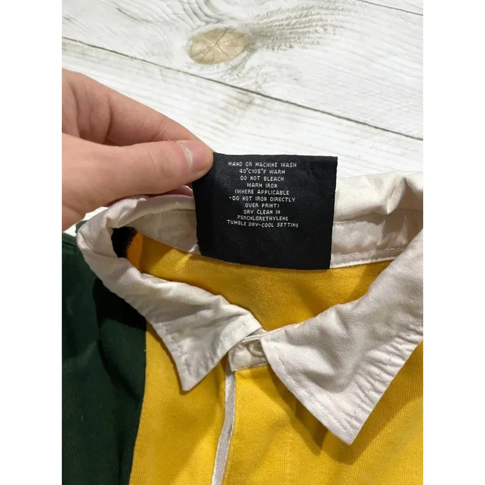 Vintage VINTAGE Rugby Polo Shirt Men XL Green Australia Jersey Polo Shirt Men XL Green Australia Rugby 2000s Available? Size US XL / EU 56 / 4 - 7 Thumbnail