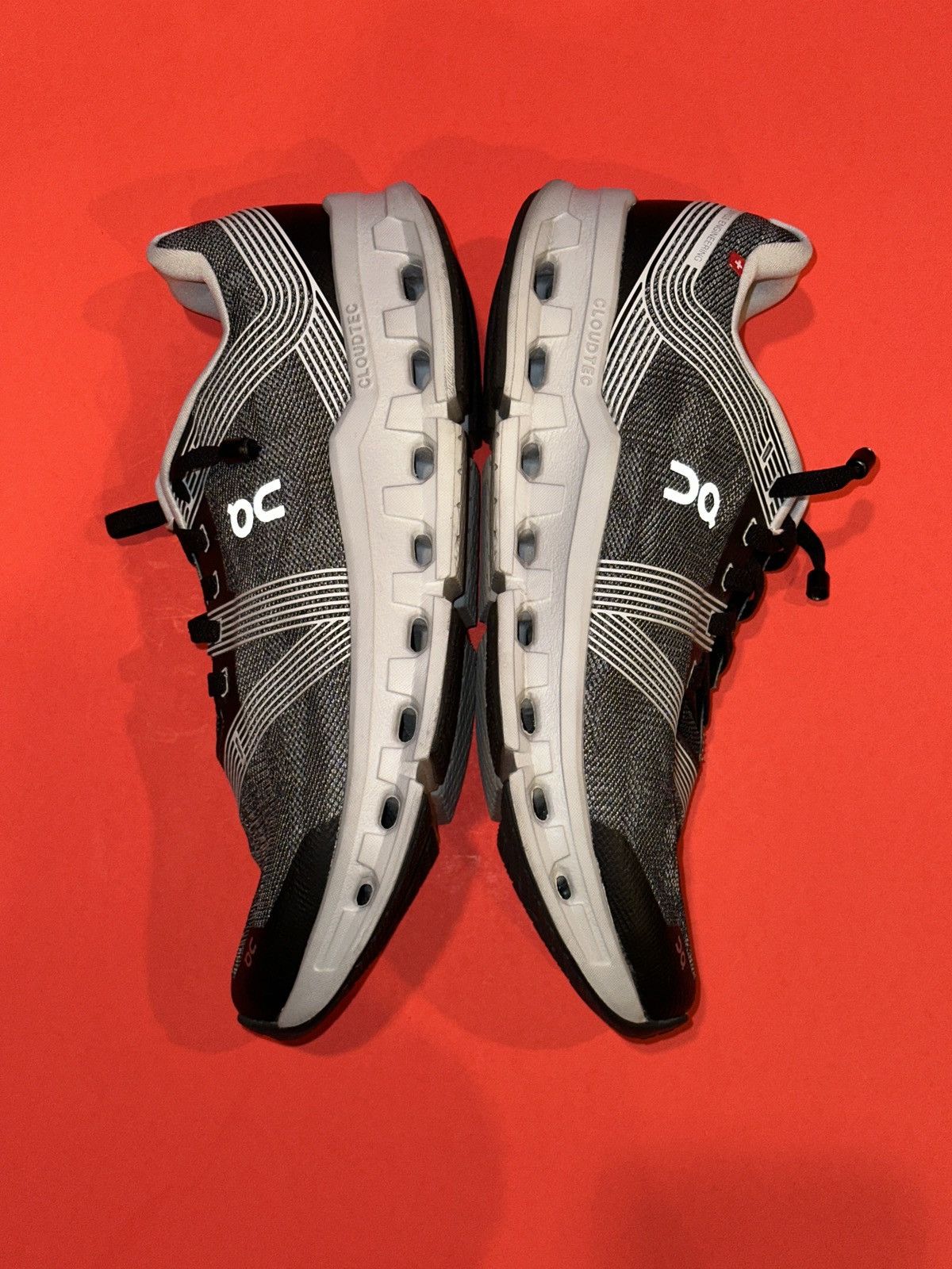 On On Cloud On Running Shoes Black Grey Glacier Road Men’s 9.5 Size US 9.5 / EU 42-43 - 3 Thumbnail