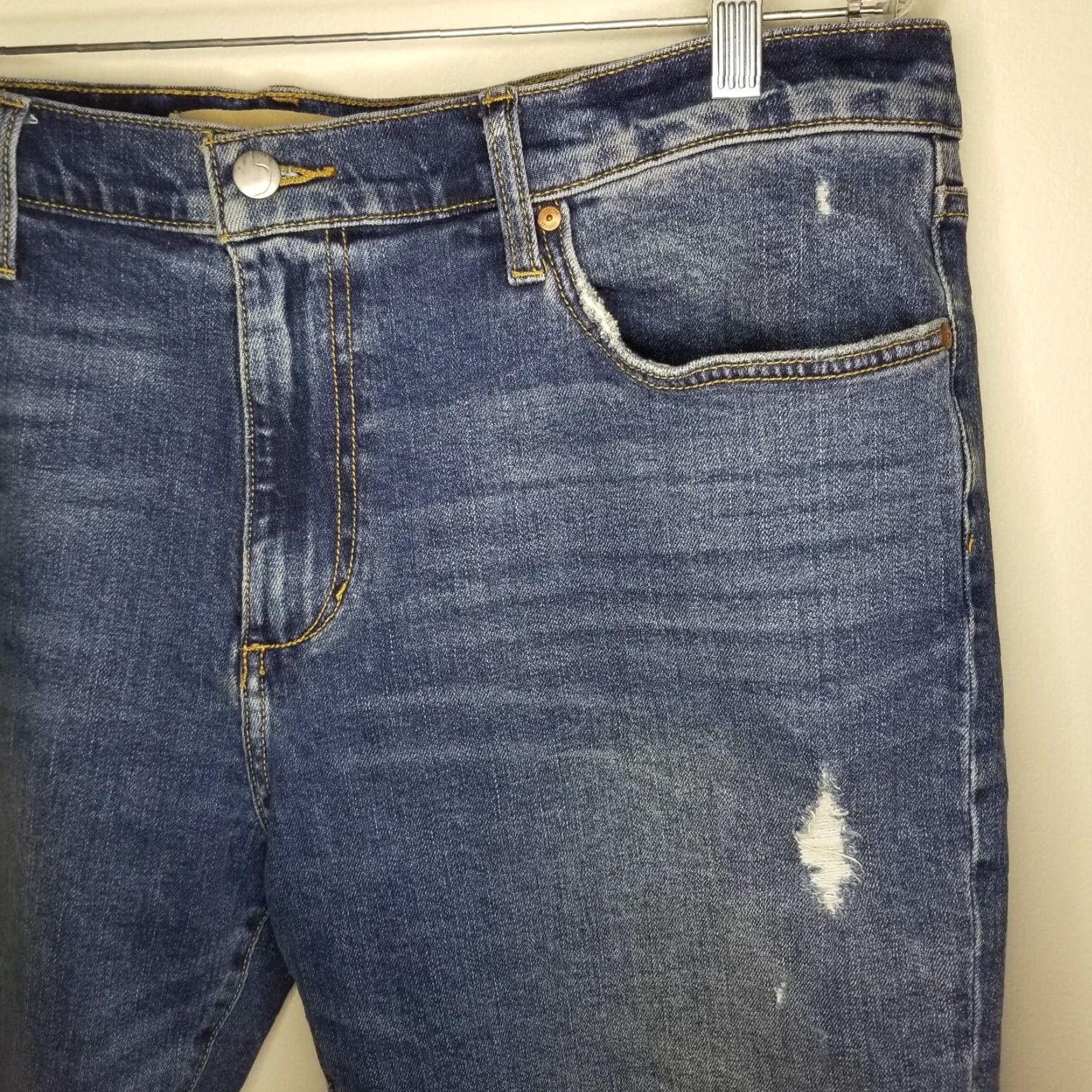 Vintage Joes Distressed Boyfriend Blue Jean Shorts Womens Size 38 Cuffed Size 26" / US 2 / IT 38 - 2 Thumbnail