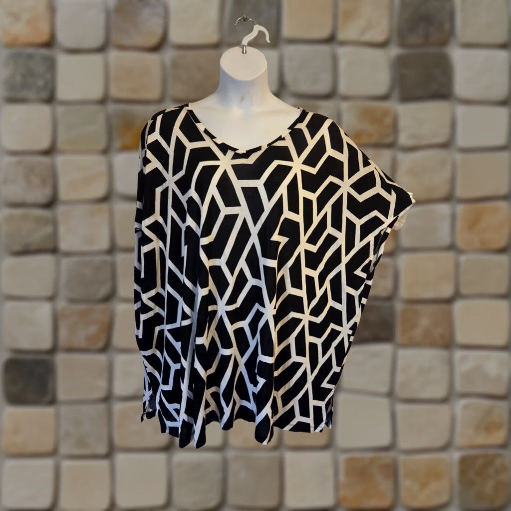 Vintage Ellos Black White Abstract Geometric Tunic Top Oversized 2X Women Size XXL / US 16-18 / IT 52-54 - 1 Thumbnail