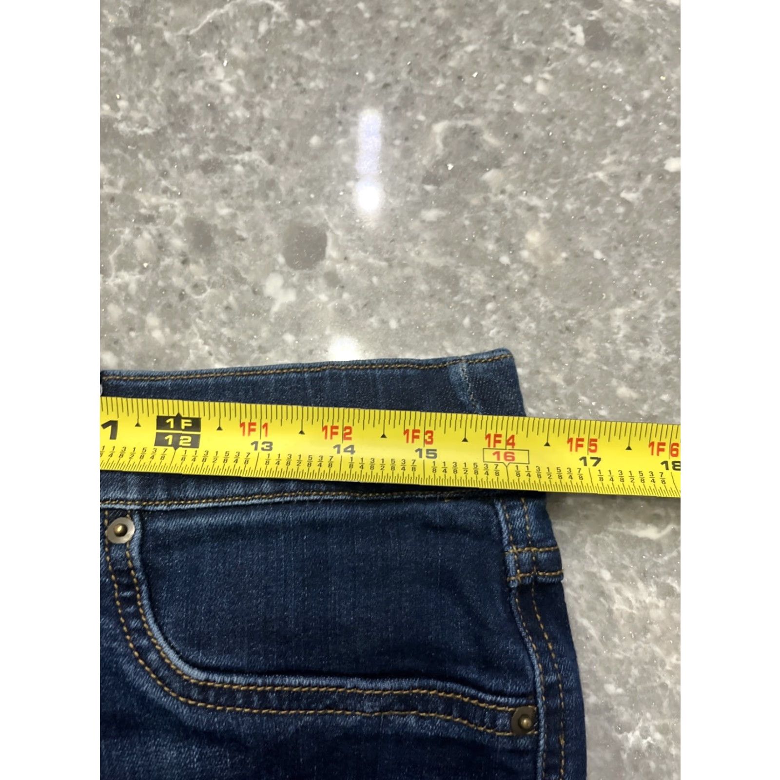 Spanx Spanx Women's Kick Flare Jeans Size L Blue Stretch Pull-On Denim Jeans Regular Women Wide-Leg Stretch Denim Size 36" / US 14 / IT 50 - 4 Thumbnail