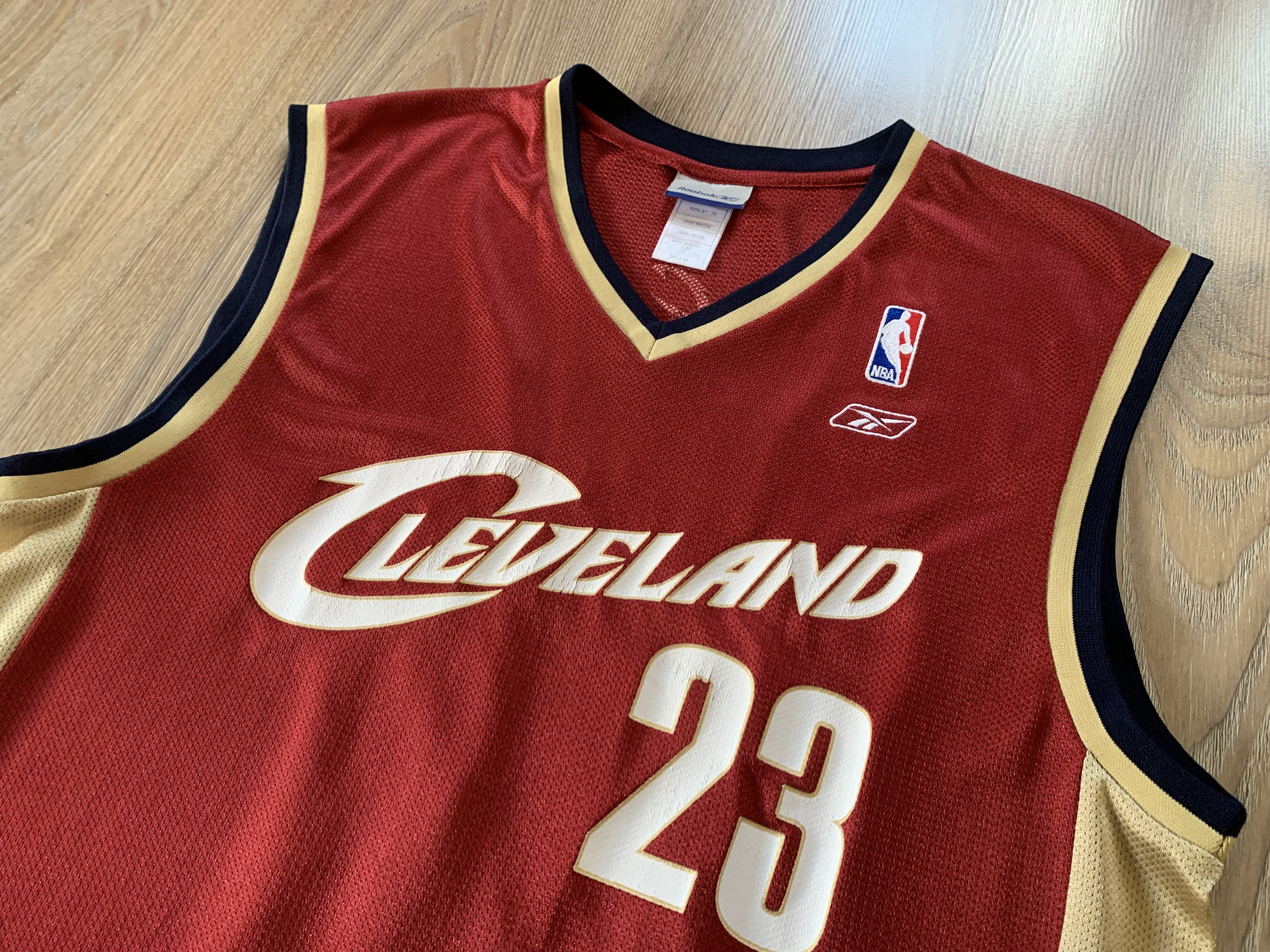 NBA × Reebok × Vintage Vintage Cleveland Cavaliers Lebron James #23 Size US M / EU 48-50 / 2 - 4 Thumbnail