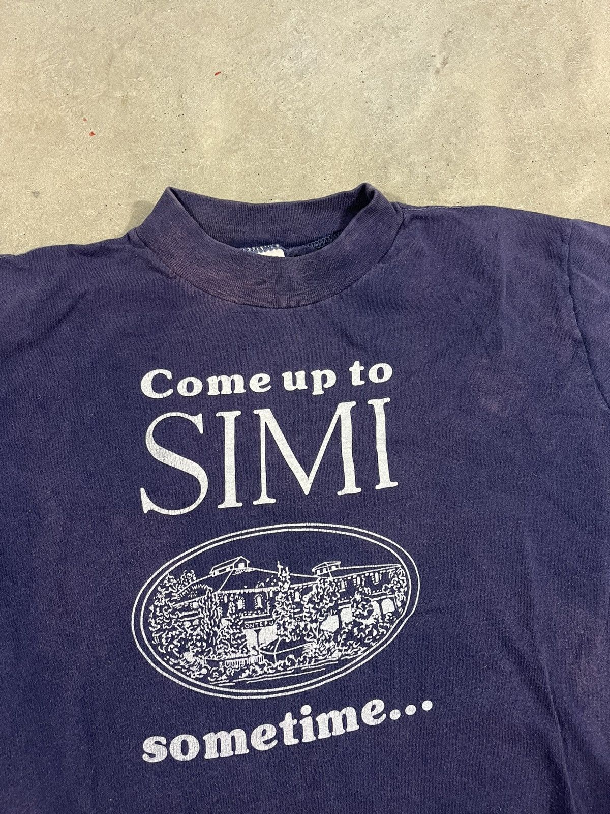 Vintage Vintage 70s Simi California Wine T Shirt Faded Purple Size US M / EU 48-50 / 2 - 3 Thumbnail